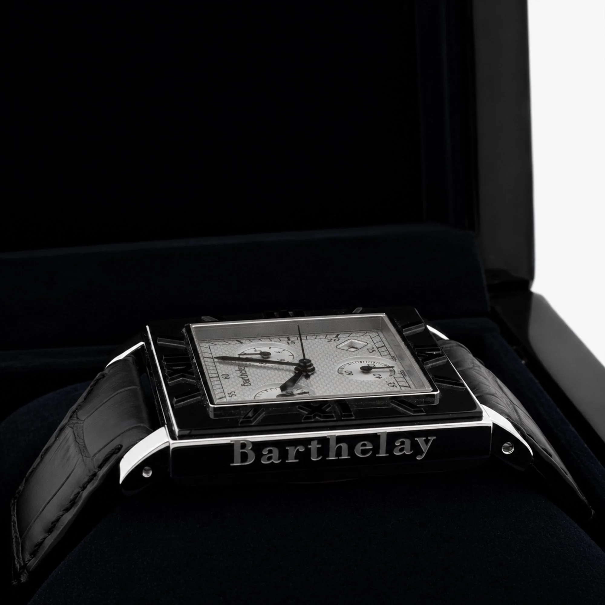 Barthelay Les Sloanes 61206 Jacksons Jewellers 1.jpg