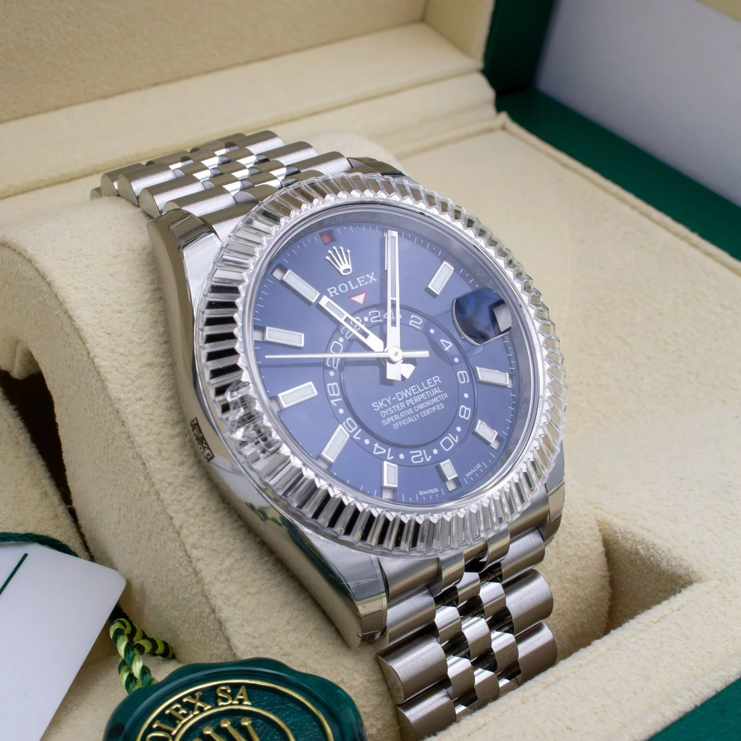 Rolex-Sky-Dweller-326934-Jubilee-Jacksons-Jewellers.jpg