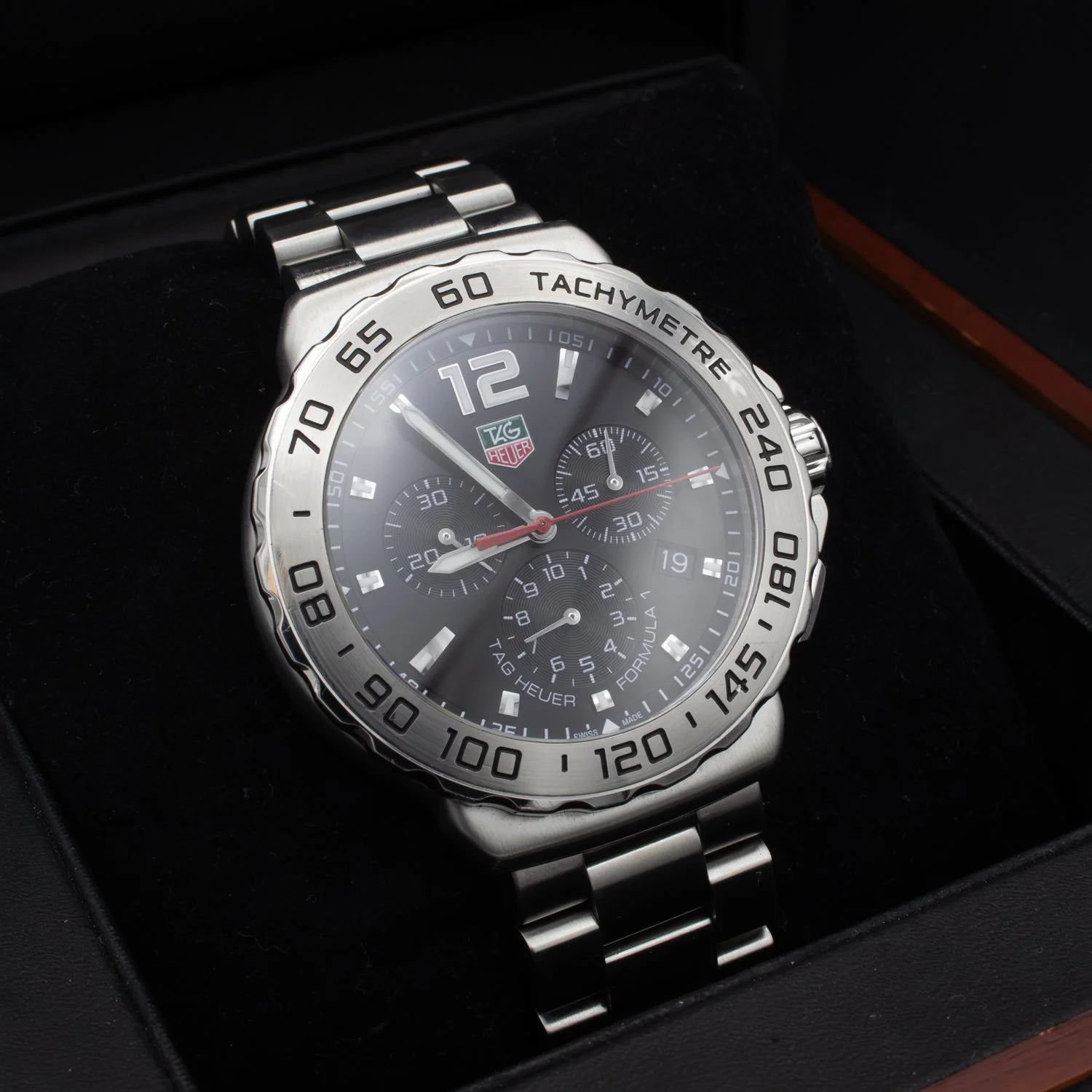 TAG-Heuer-Formula-1-CAU1112-Jacksons-Jewellers.jpg