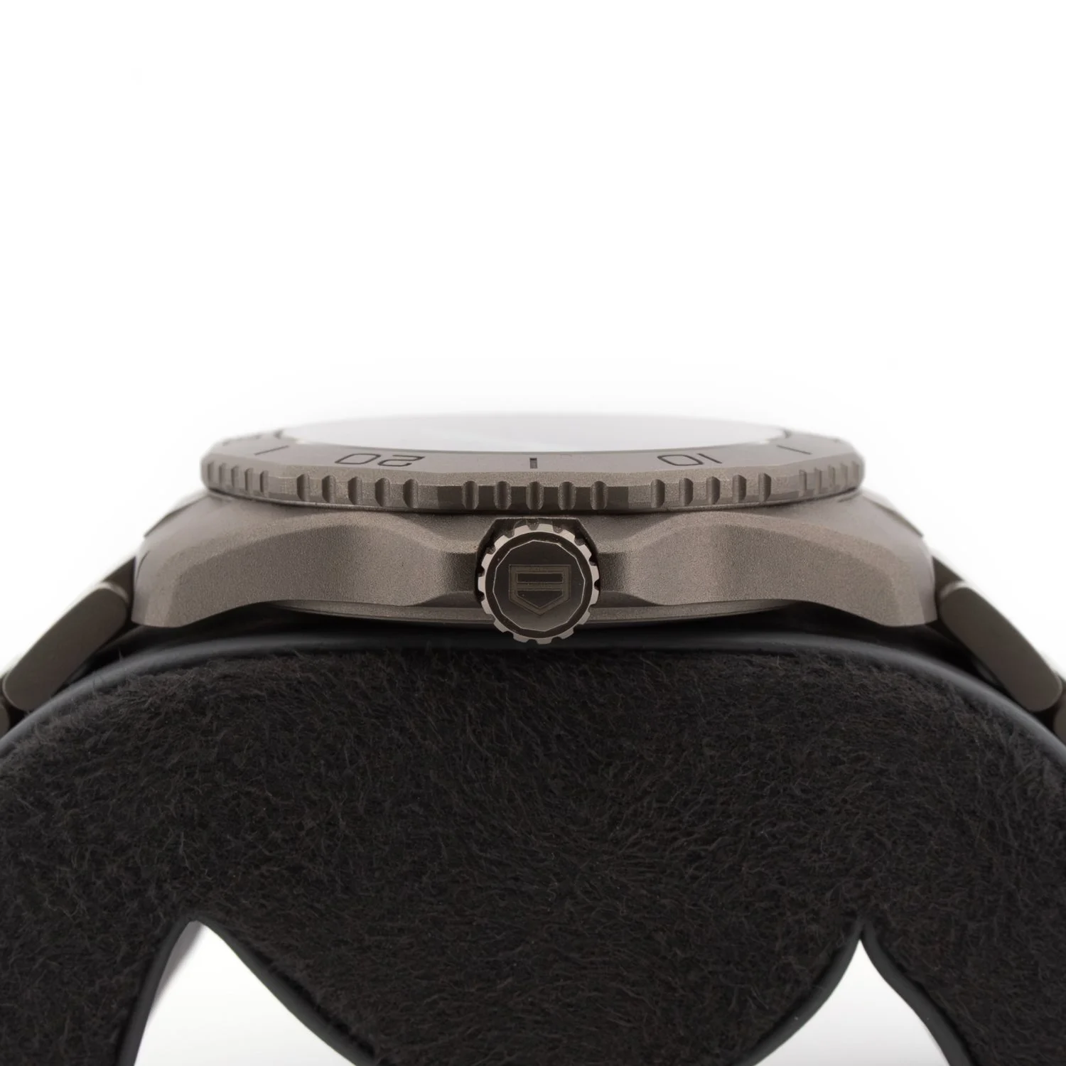 TAG-Heuer-WBP1180-Jacksons-Jewellers-4.jpg