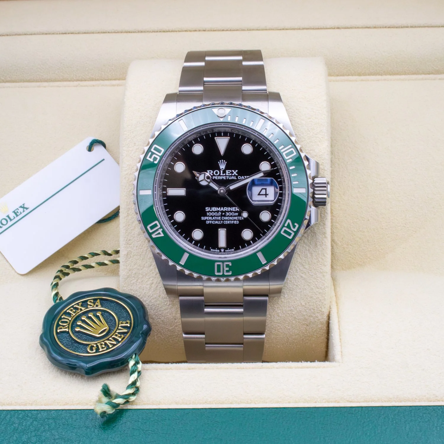 Rolex-Starbucks-126610LV.jpg