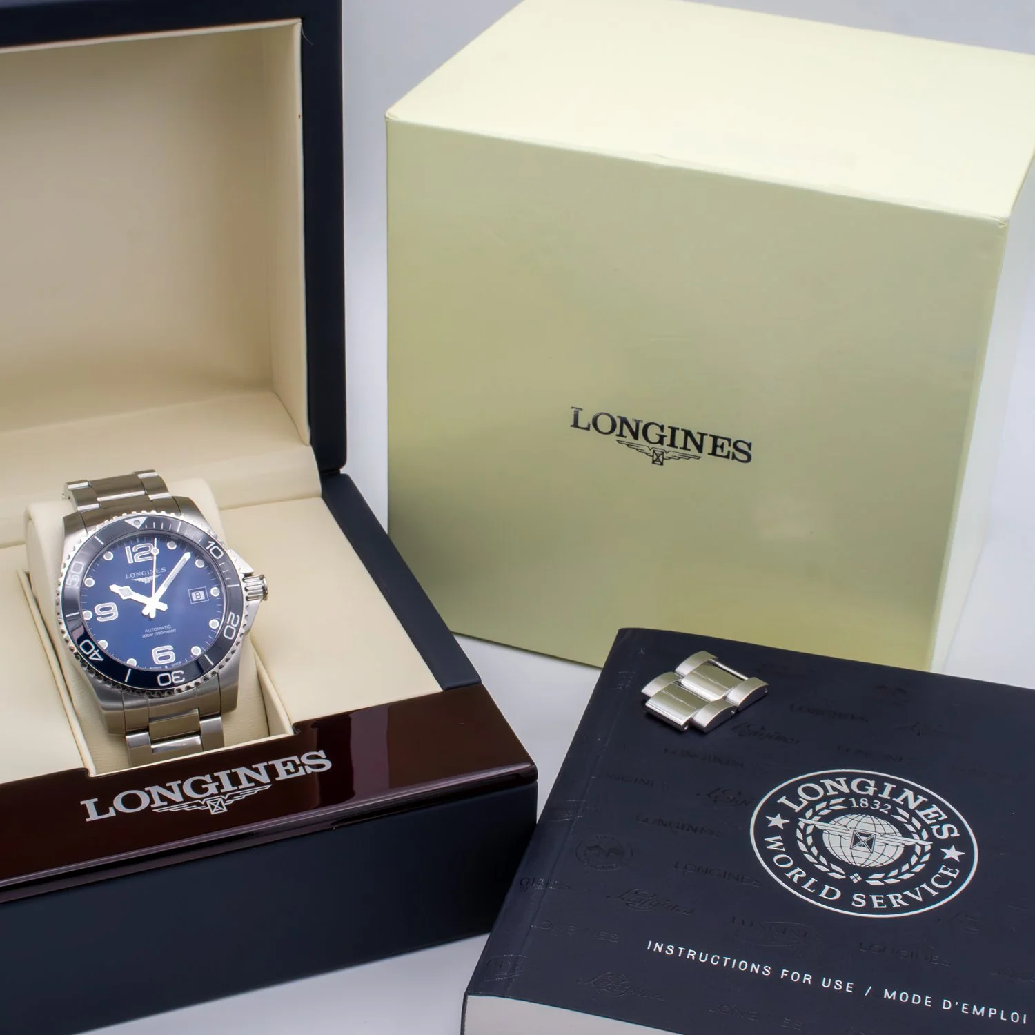 Longines-Hydro-Conquest-L37814.jpg