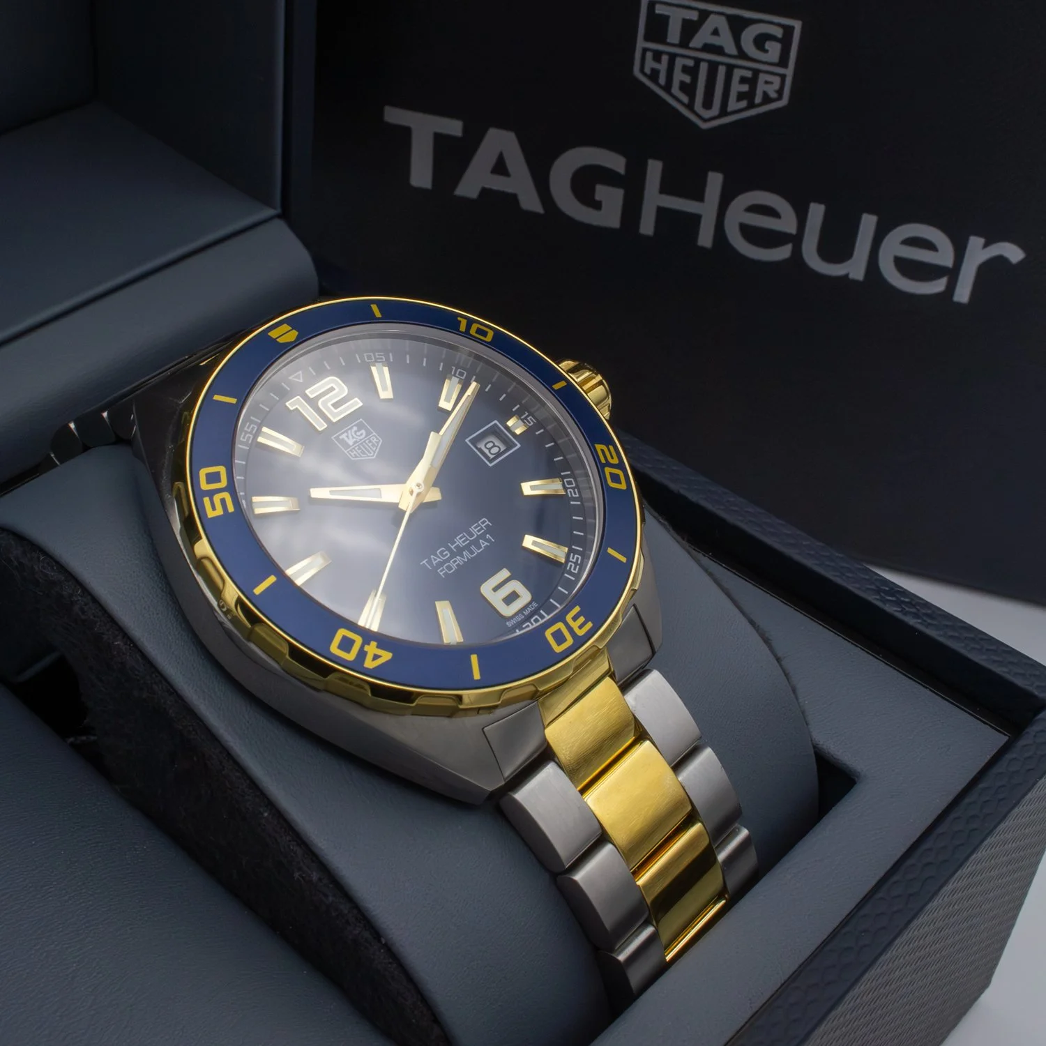 TAG-Heuer-Formula-1-WAZ1120.jpg