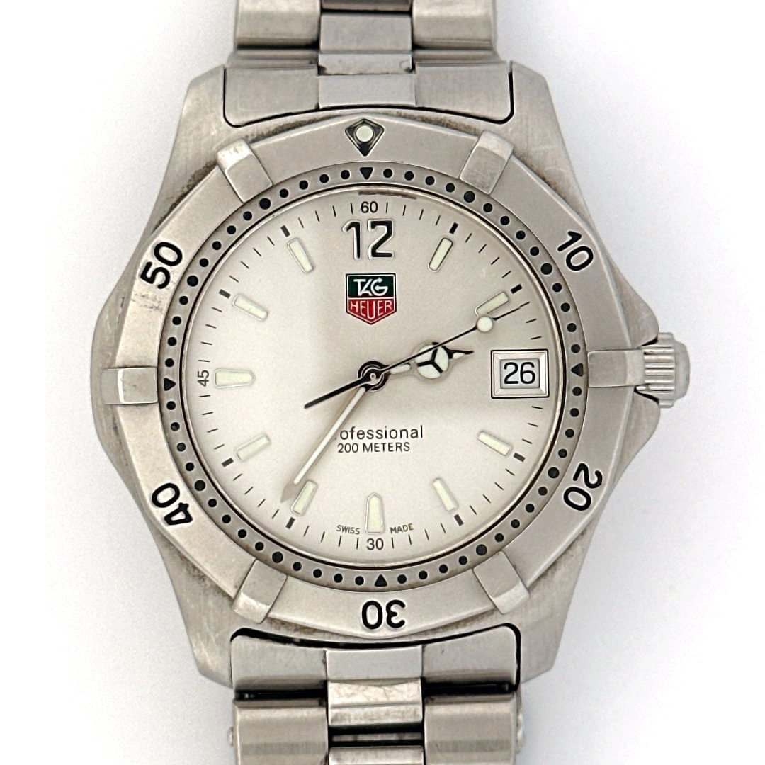 TAG-Heuer-2000-Jacksons-Jewellers-4.jpg