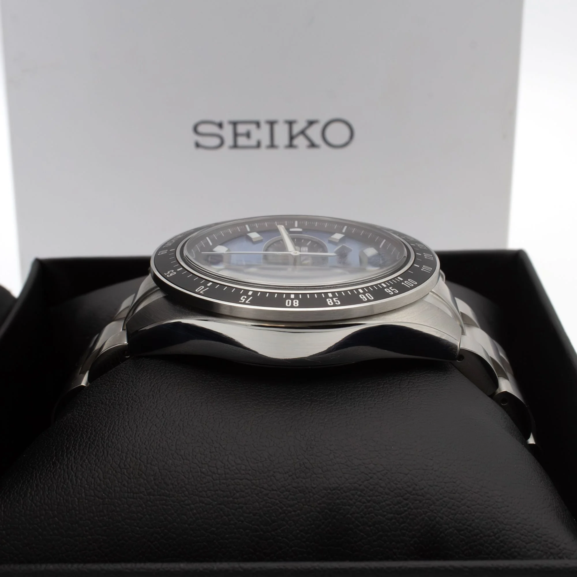 Seiko Prospex Speedtimer SSC935P1 Jacksons Jewellers 2.jpg