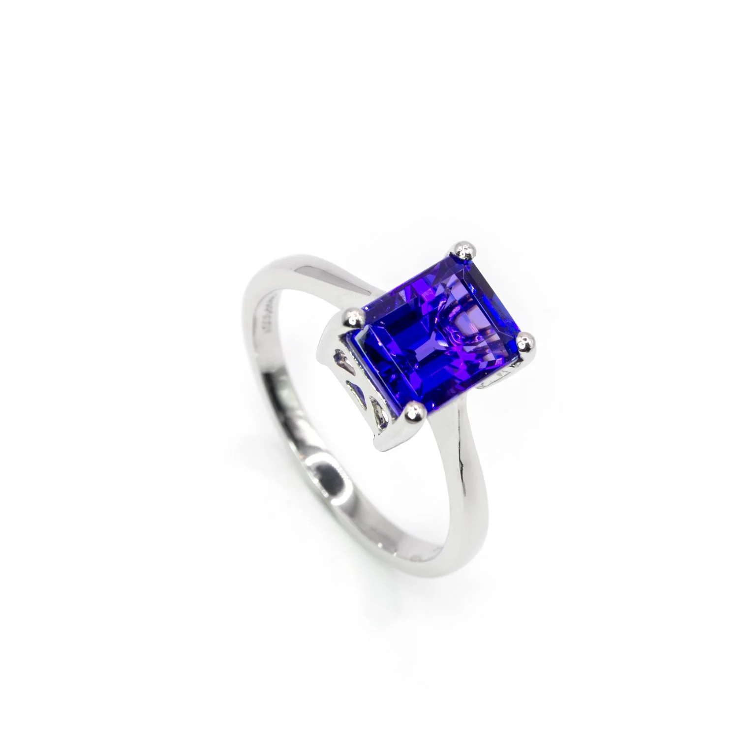 Platinum-Rhapsody-Tanzanite-Solitaire-Ring-Jacksons-Jewellers-1.jpg