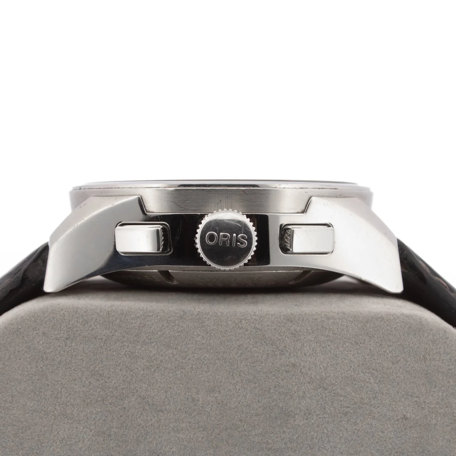 Oris-Artix-Chronograph-7644-40-Jacksons-Jewellers-5.jpg