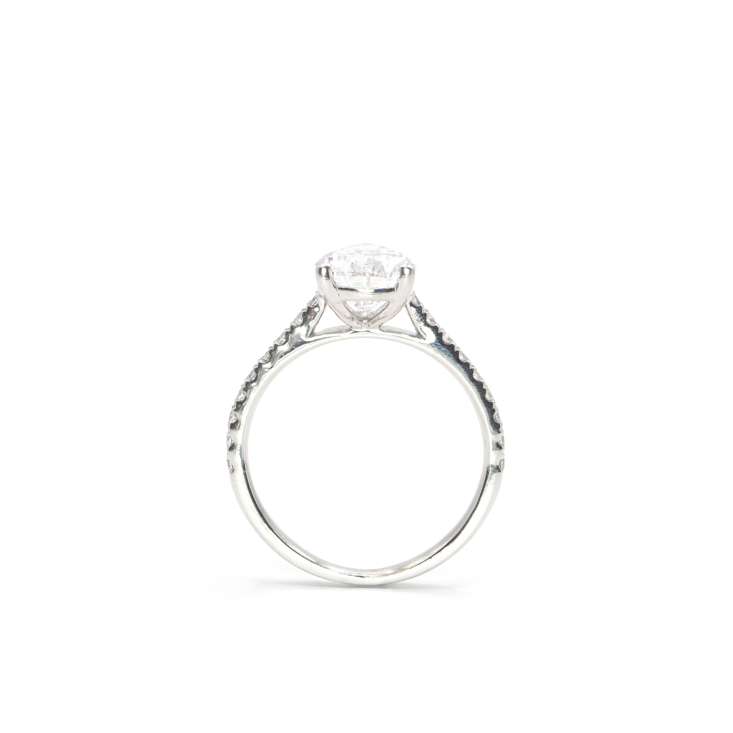 Lab-Grown-Pear-Cut-Engagement-Ring-Jacksons-Jewellers-6.png