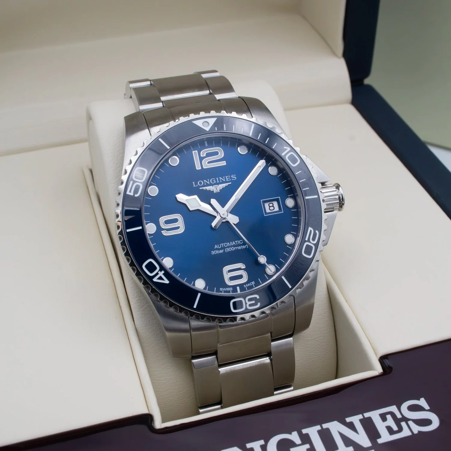 Longines-Hydro-Conquest-L37814966.jpg