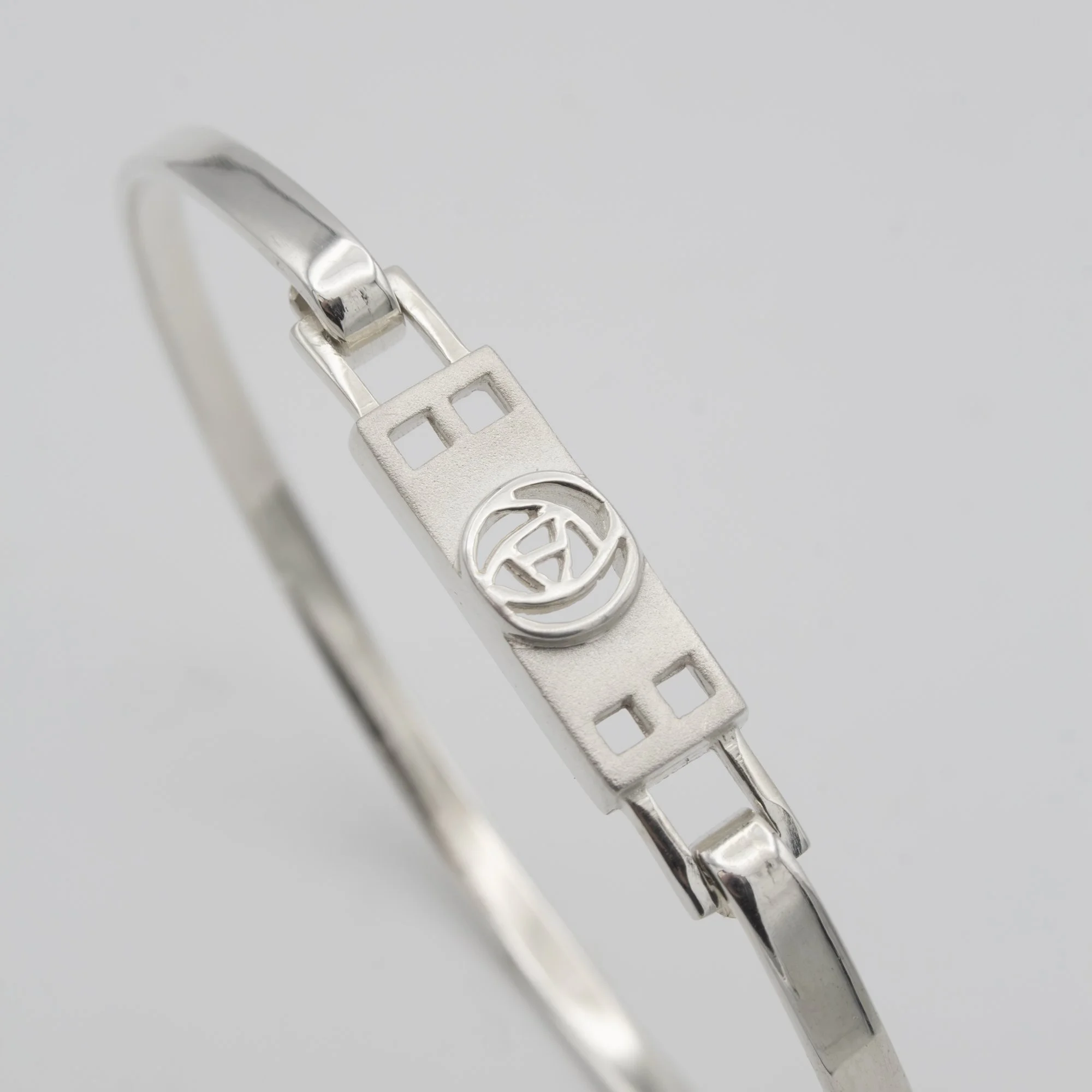 Kit Heath 925 Silver Rose Panel Bangle.jpg