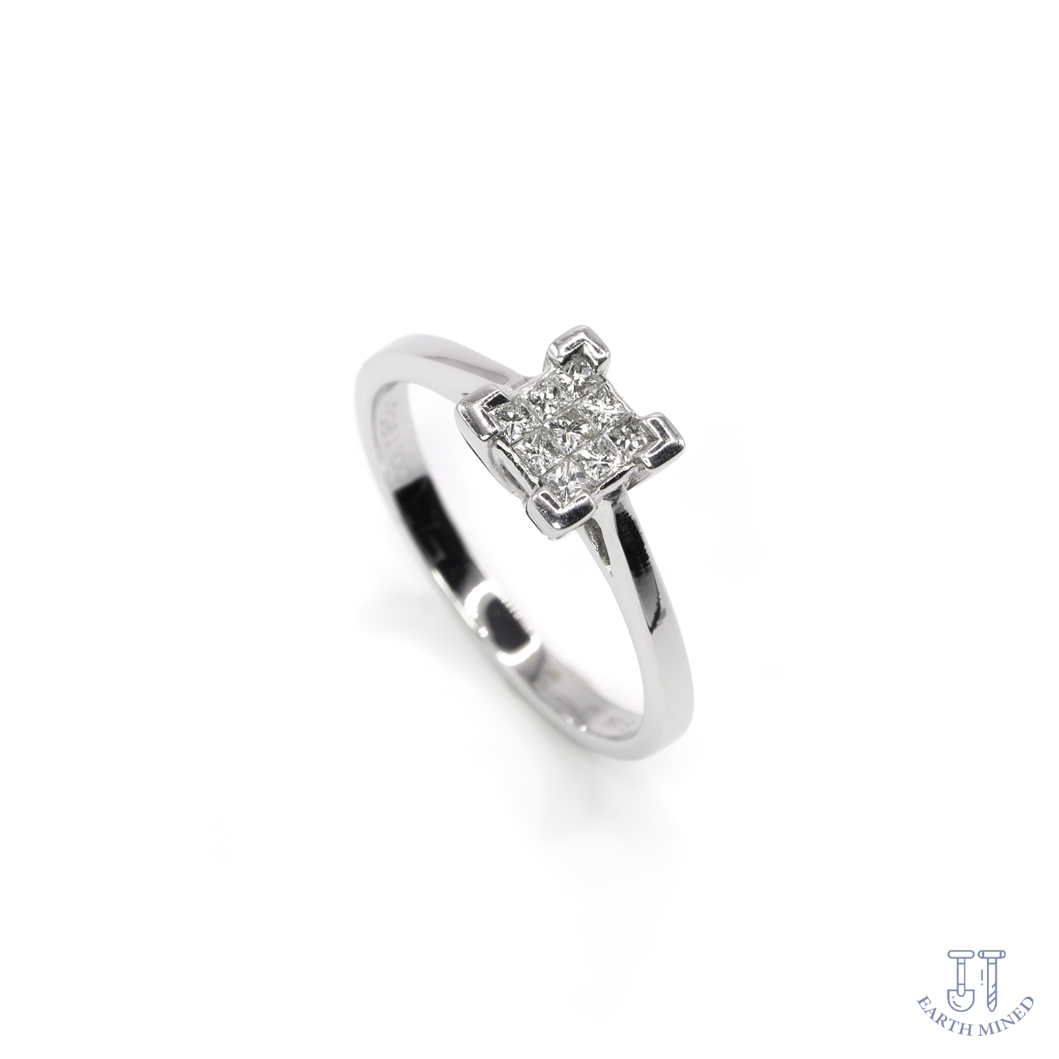 White Gold Diamond Cluster Ring.png