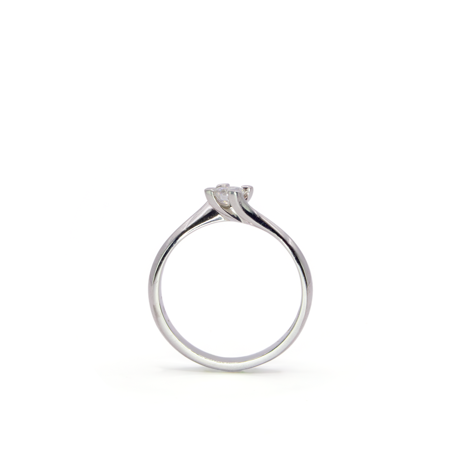 JacksonsJewellers_8September25-6.png
