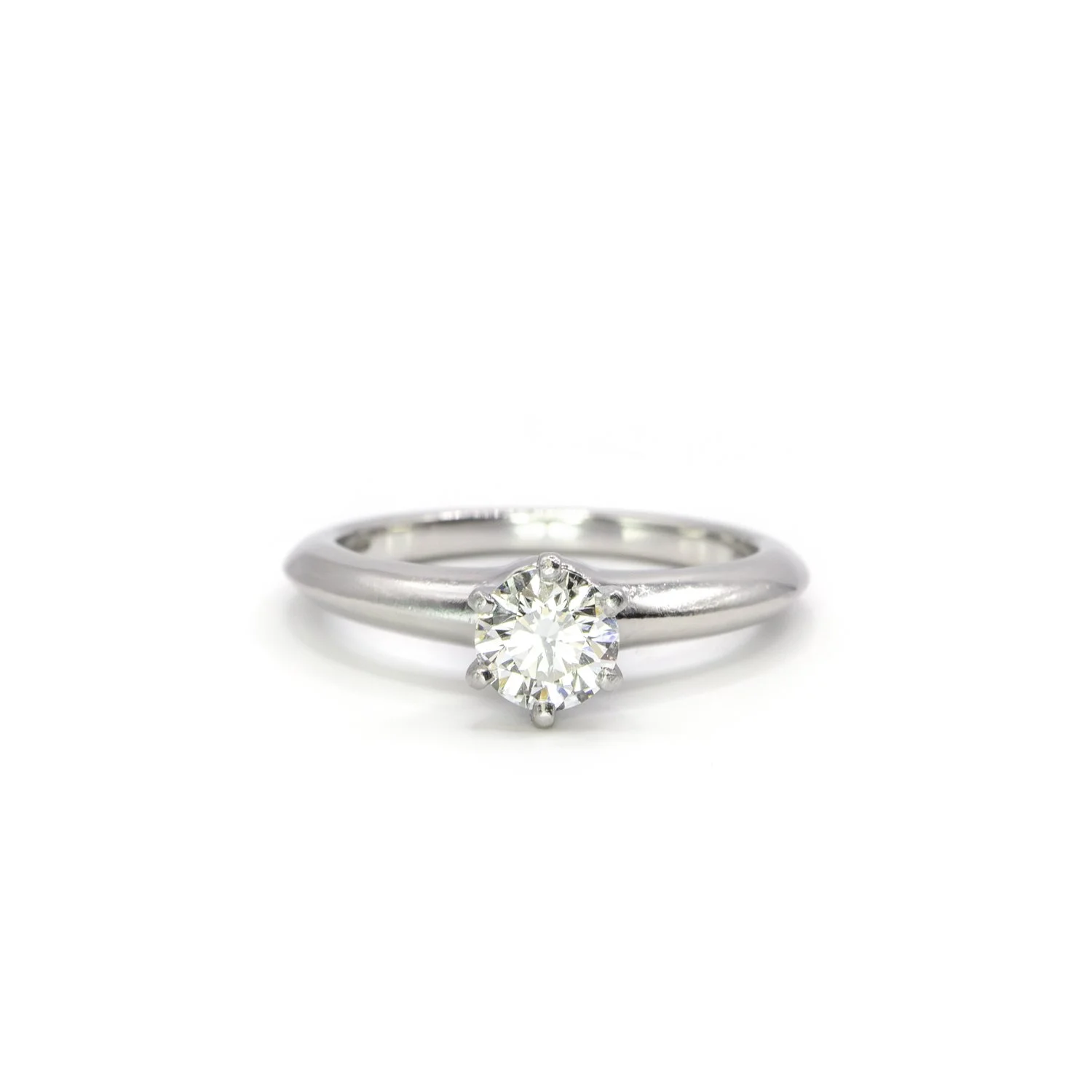 Tiffany-Brilliant-Cut-Engagement-Ring-Jacksons-Jewellers-4.jpg