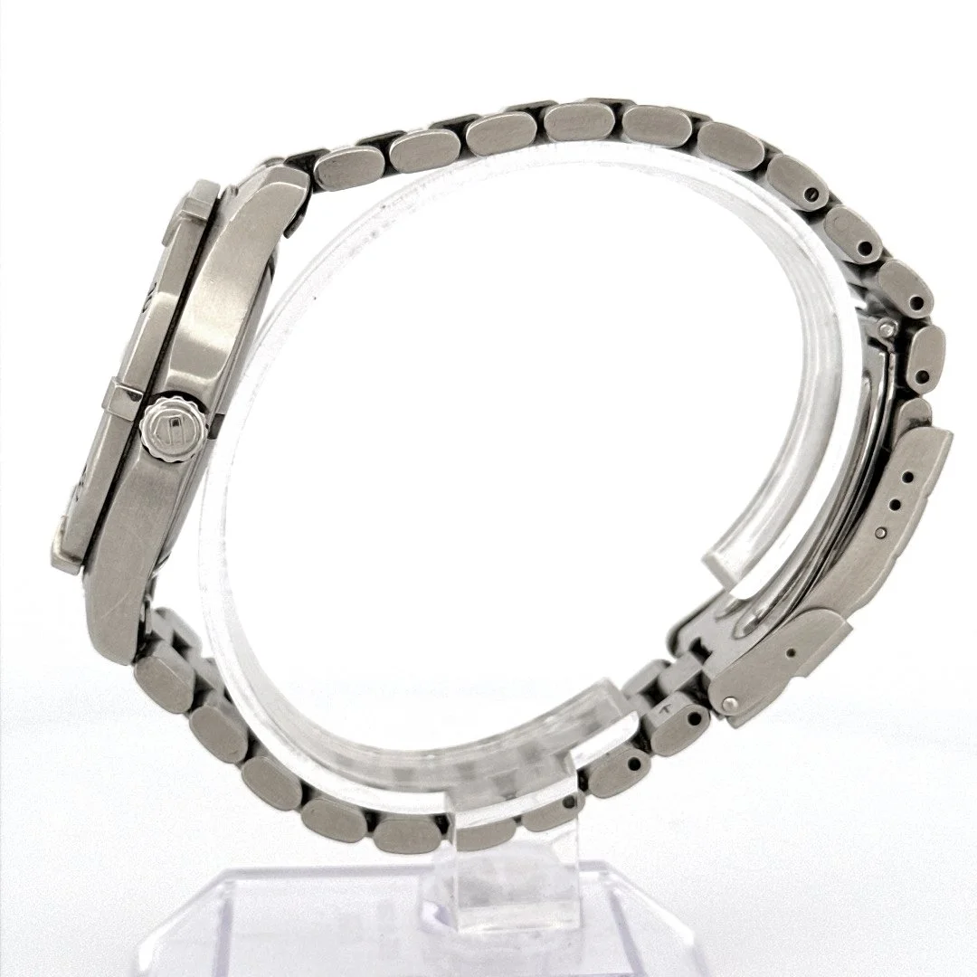 TAG-Heuer-2000-Jacksons-Jewellers-7.jpg
