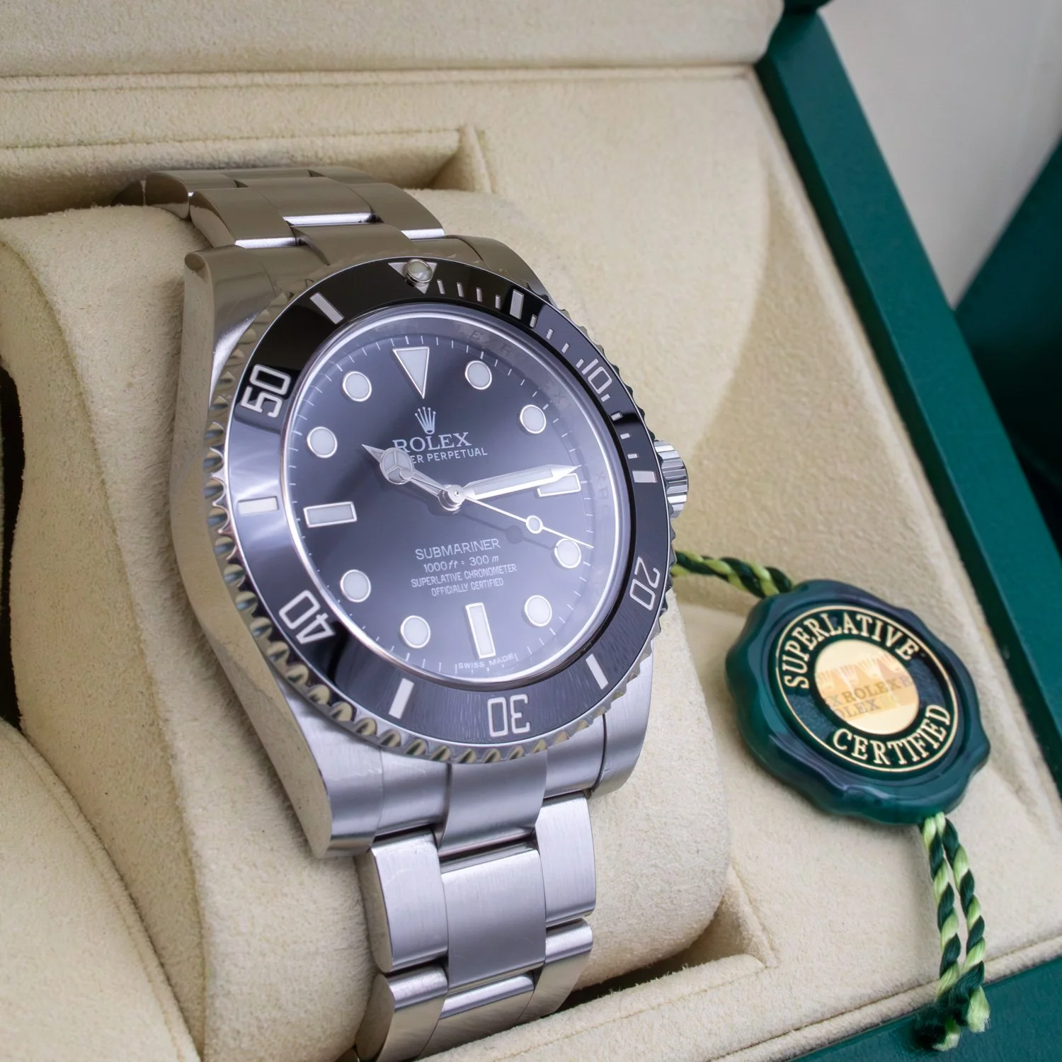 Rolex_Submariner_114060-1.jpg