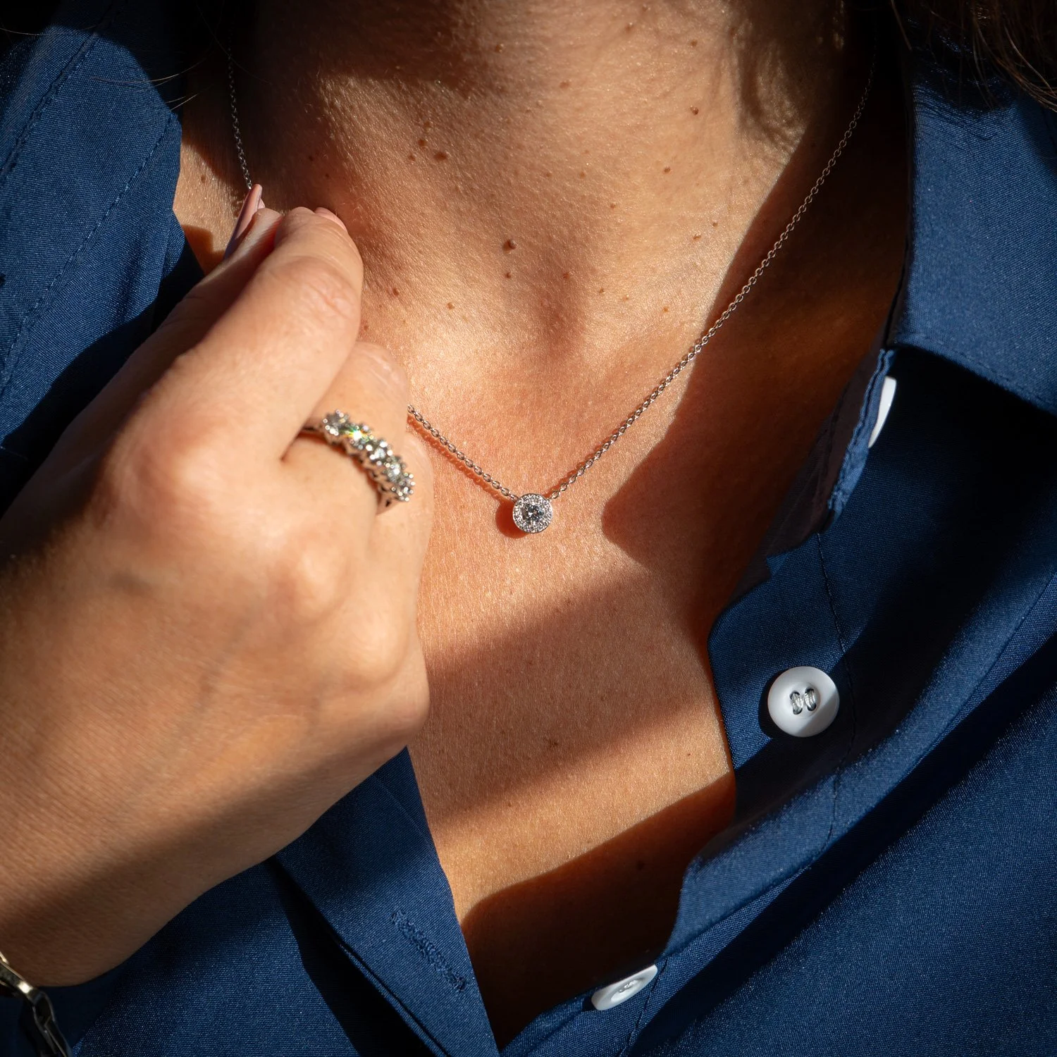 Jacksons-Jewellers-Diamond-Solitaire-Halo-Necklace.jpg
