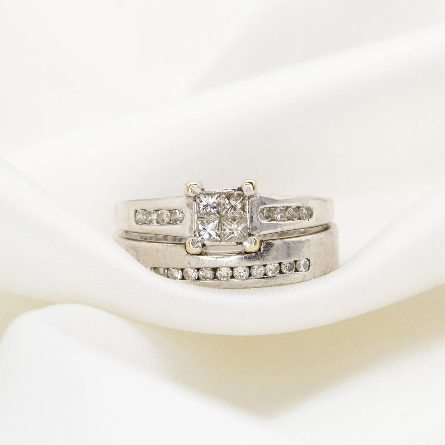 Diamond-Engagement-Ring-and-Wedding-Band-6.jpg