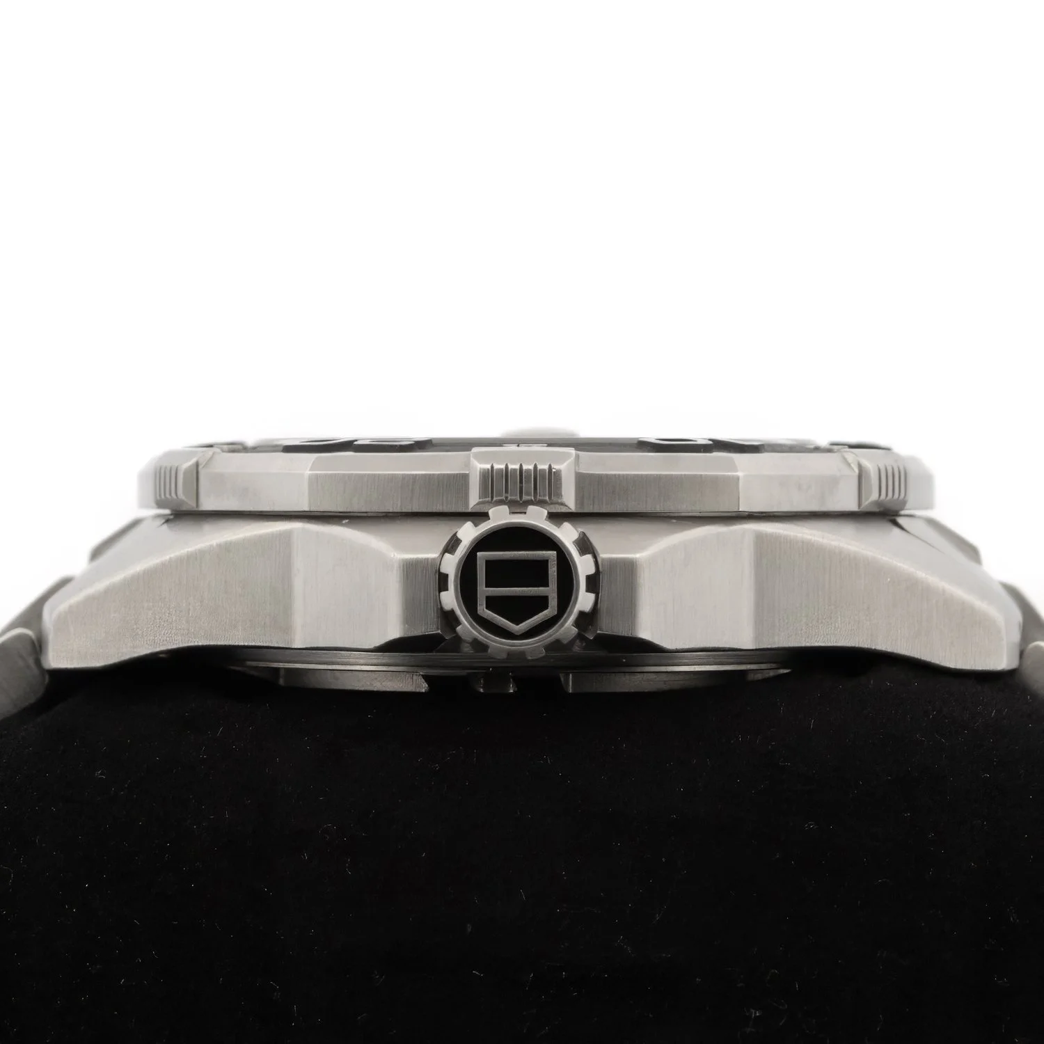 TAG Heuer Aquaracer 500M WAJ1110 2.jpg