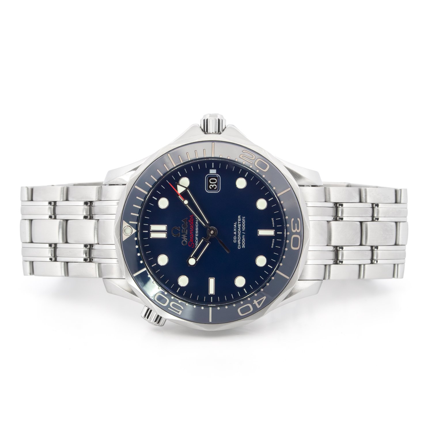 Omega-Seamaster-21230412003001-Jacksons-Jewellers-3.jpg