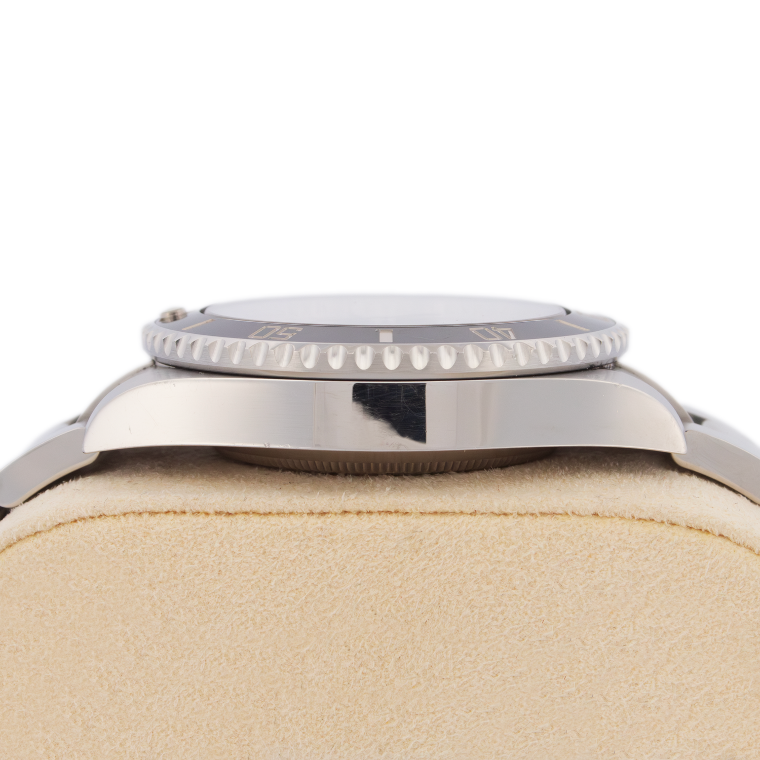 Rolex_Submariner_114060-6.png