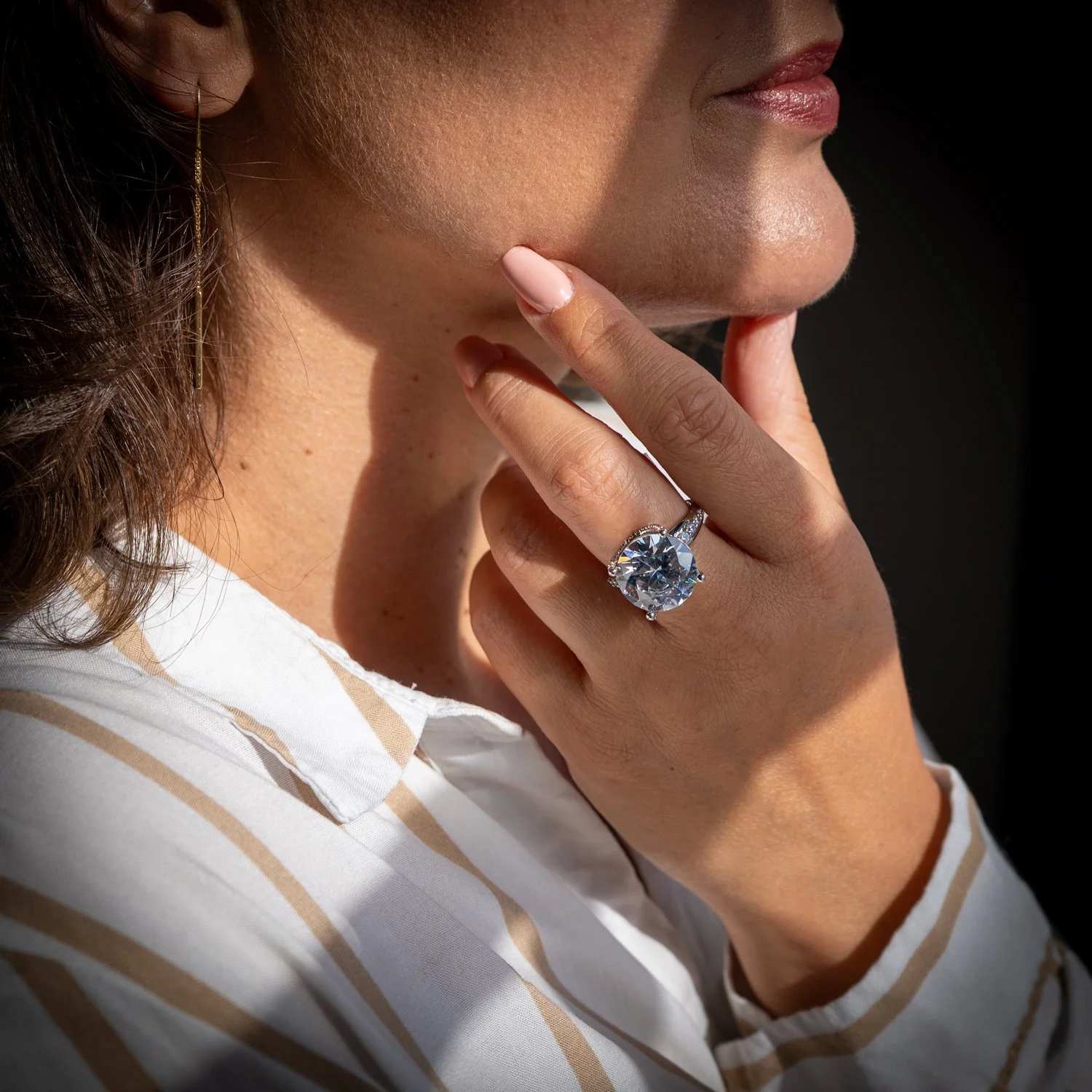 JacksonsJewellers-Swarovski-Crystal-White-Gold-Ring-1.jpg