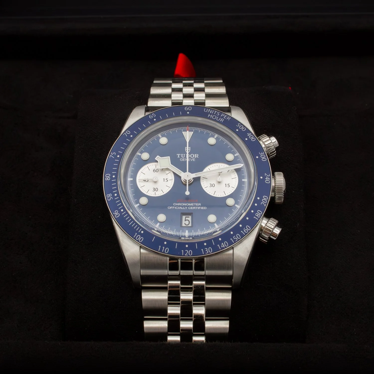 Tudor-79360B-Jacksons-Jewellers-6.jpg