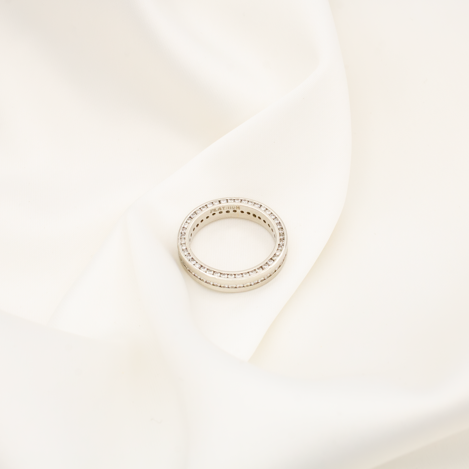 JacksonsJewellers_Platinum-Eternity-Ring-1.png
