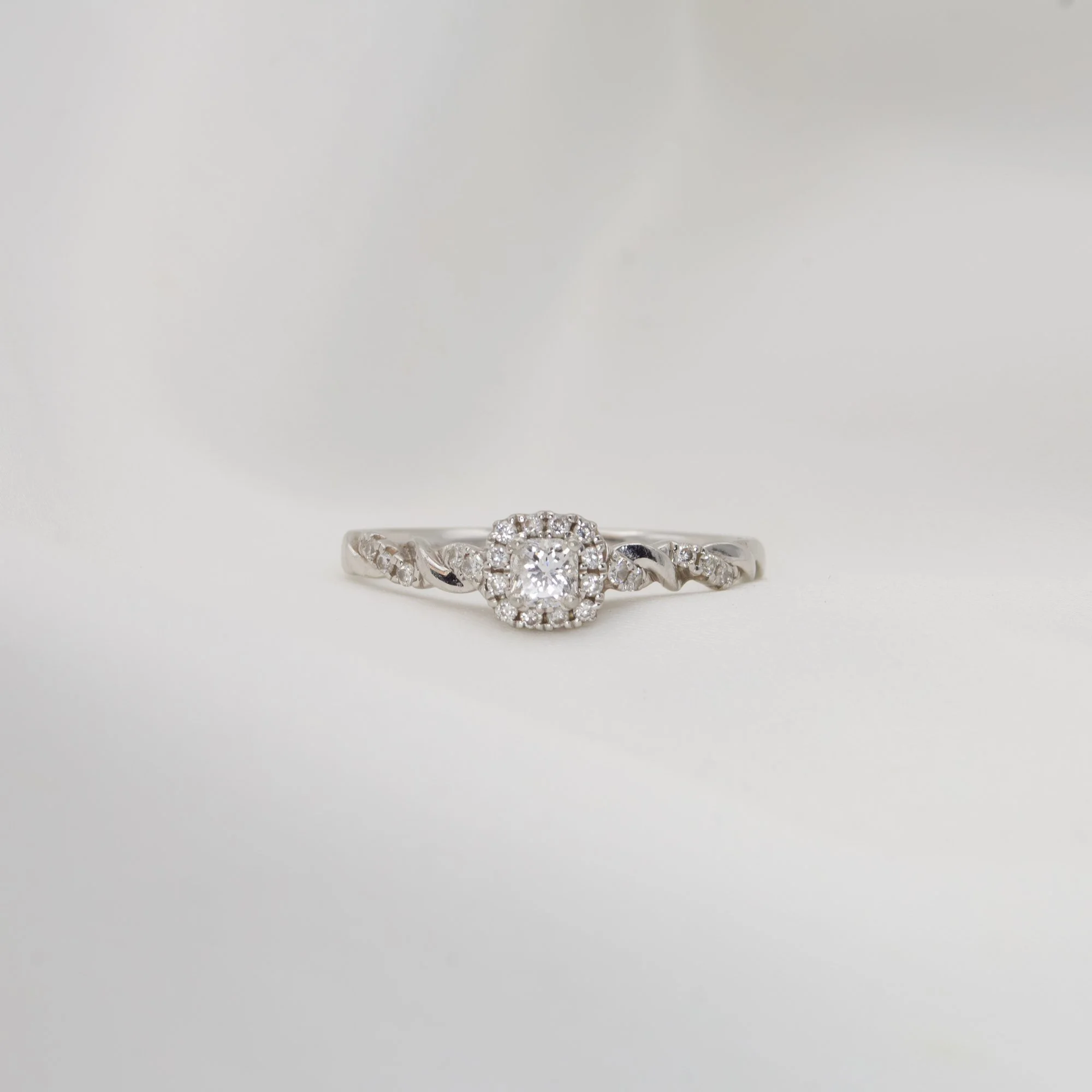 Beaverbrooks Entwine Platinum Diamond Ring Jacksons Jewellers 2.jpg