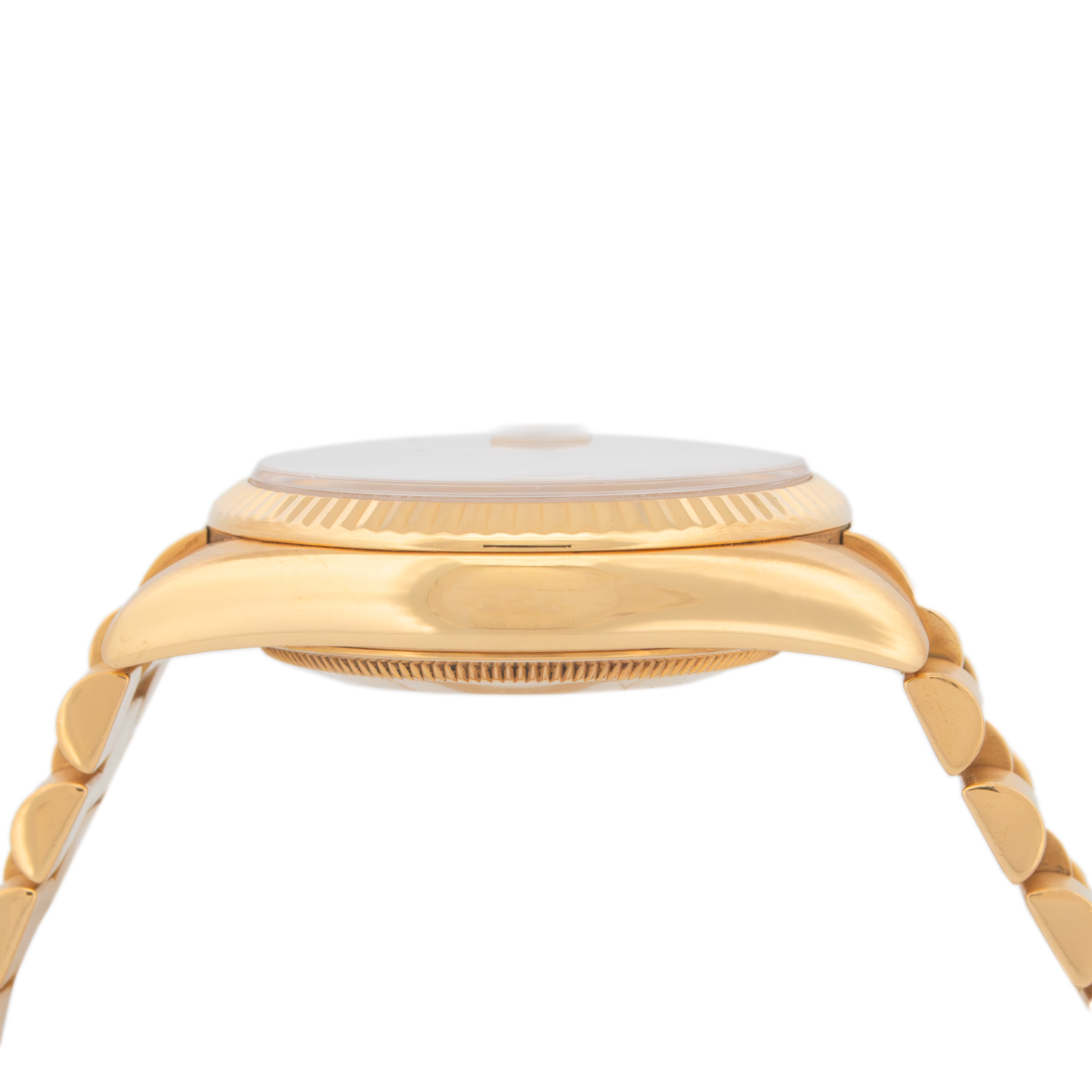 JacksonsJewellers_4September25-6.png