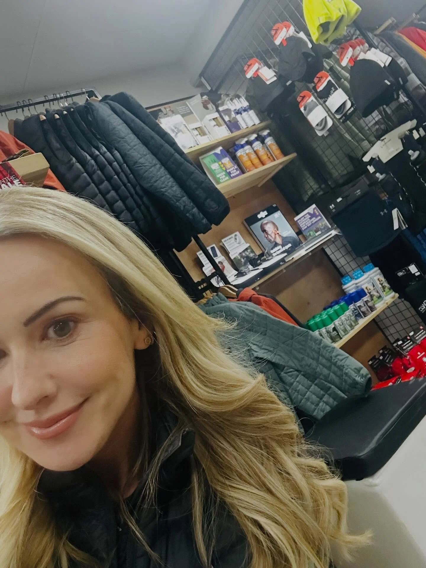 Last night I had the pleasure of delivering a talk on sports nutrition at @uxplore.store 💜

What an absolute gem of a store.
If you run, walk, train, or simply move your body to stay fit and healthy &mdash; you need to visit these guys.

Amazing peo