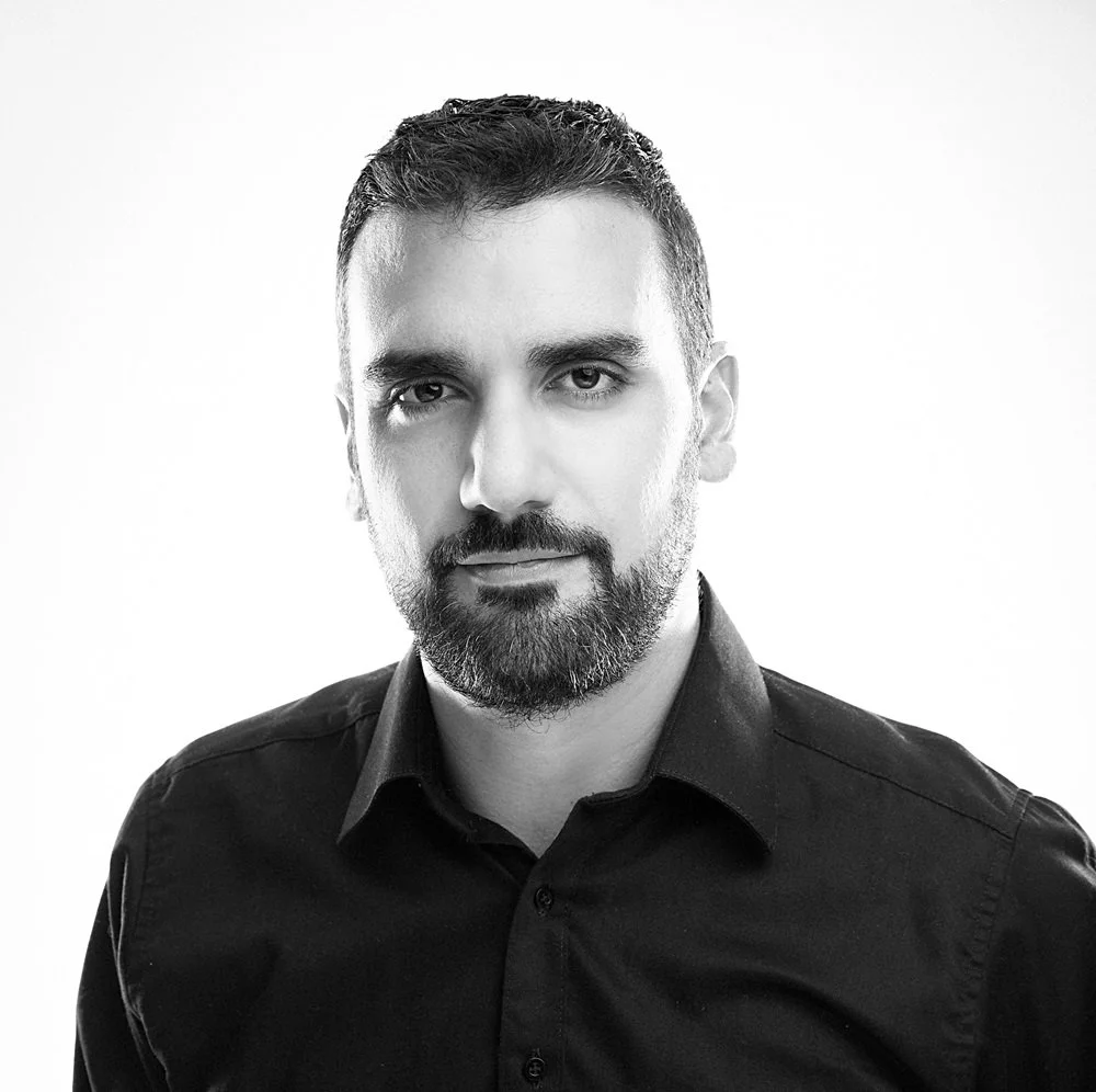 Foto Hoja de Vida Cuadrada.jpg