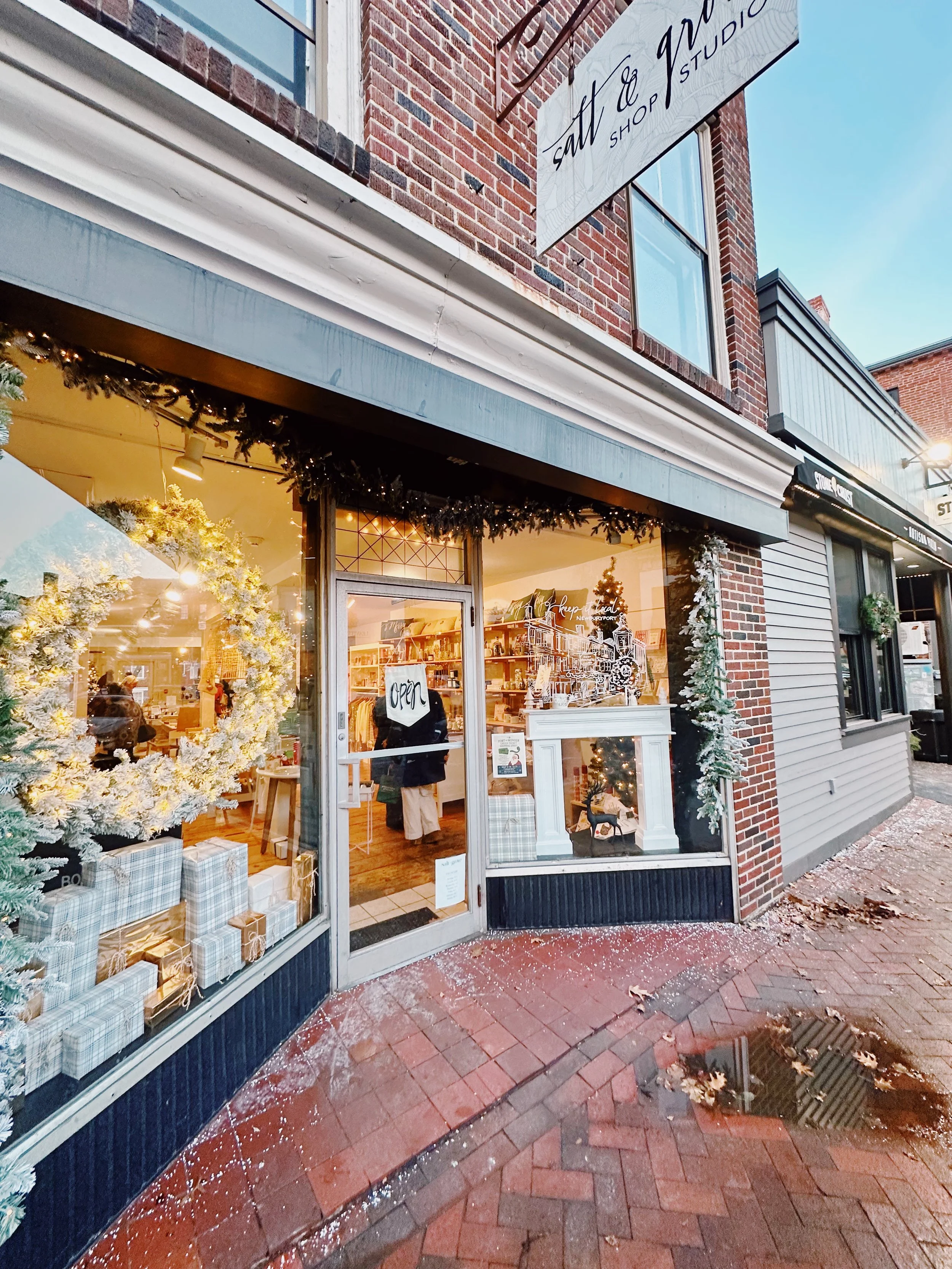 holiday-newburyport1.JPG