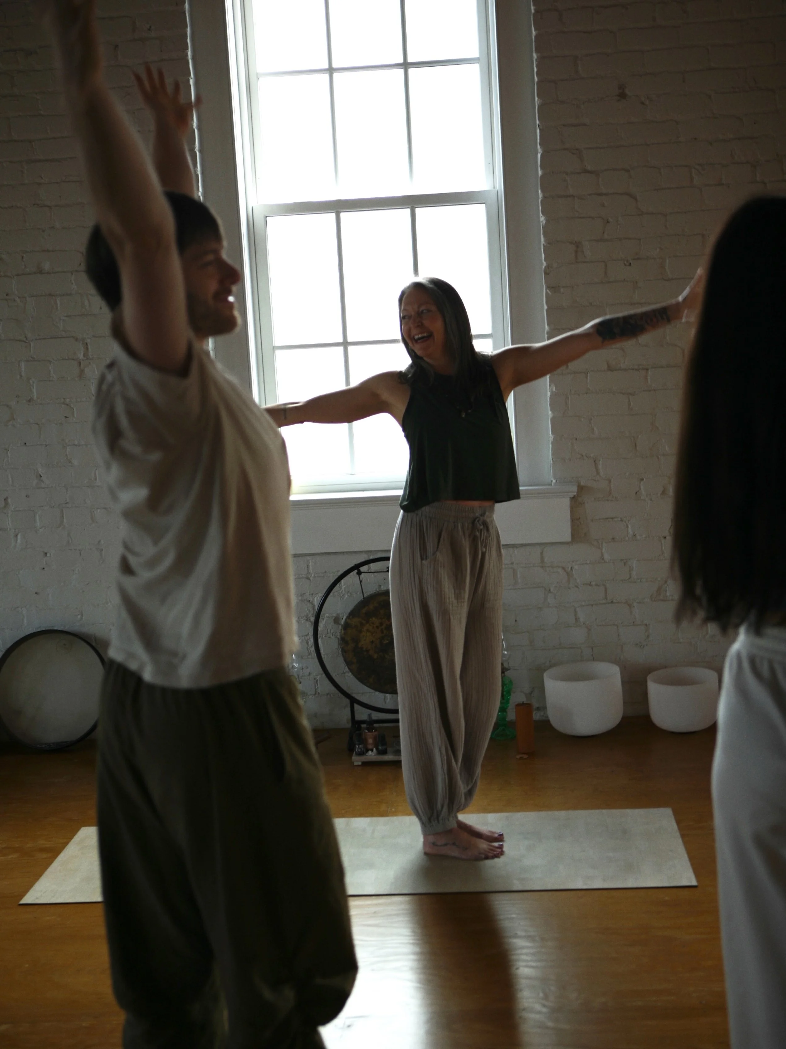 There&rsquo;s 3 opportunities to get on the mat with Nina this week! ⭐️ You will leave the studio with a reclaimed sense of compassion, resilience, and joy. 

🍃 TUESDAY
6pm-7pm | Vinyasa

🍃 THURSDAY
9am-10am | Vinyasa

🍃 FRIDAY
10:45am-11:45am | Y