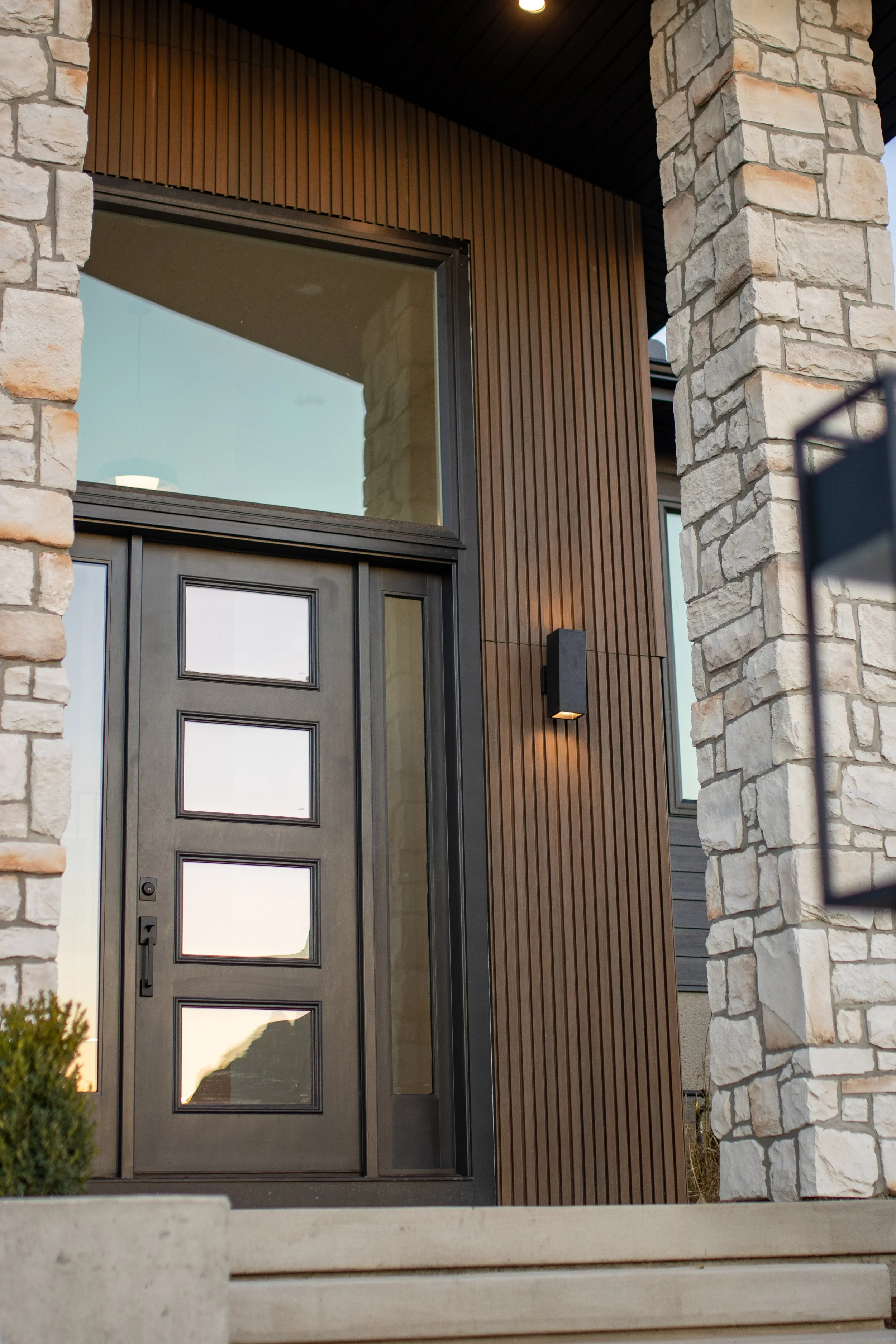 315 Farmhill Dr-08.jpg