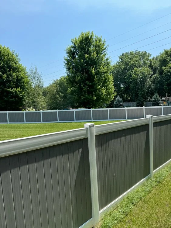 GreatPlainsFence_Vinyl-Privacy-Fence-3.jpg