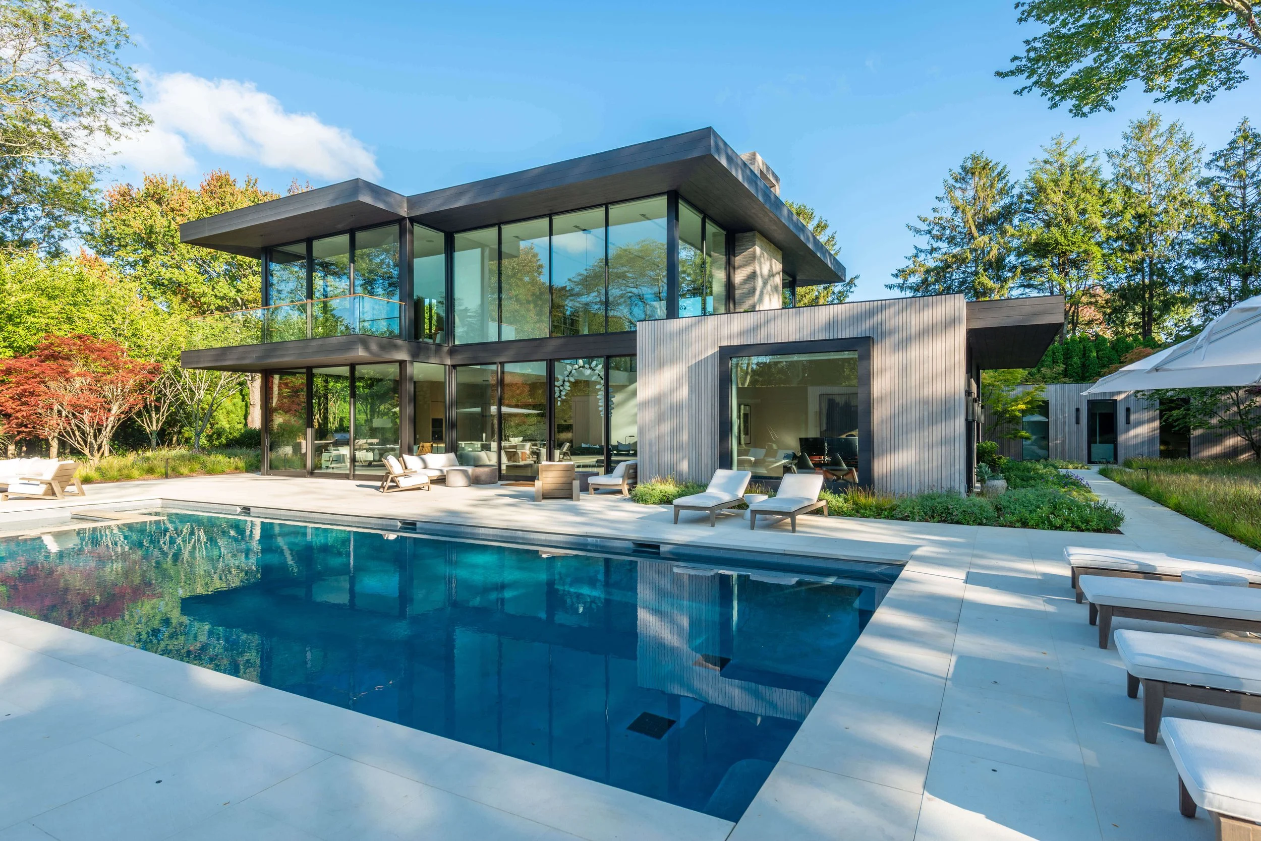 Euro-Wall Windows: What Makes European-Inspired Window Systems Different