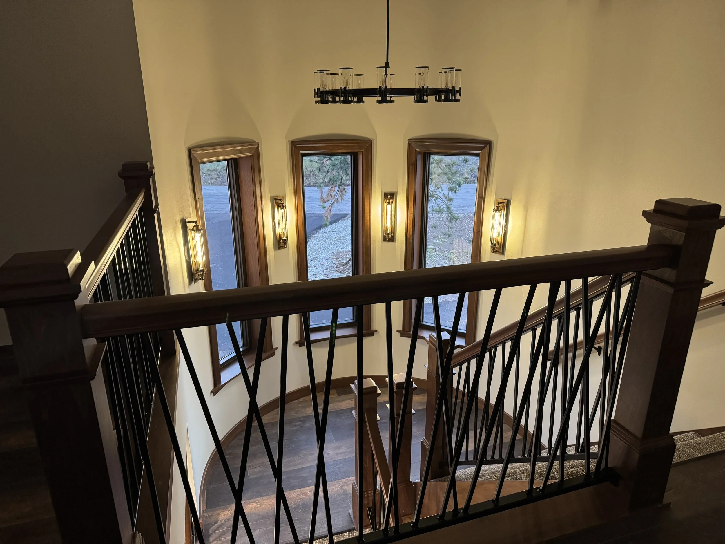 20250814_020335284_iOS - Copy.jpg