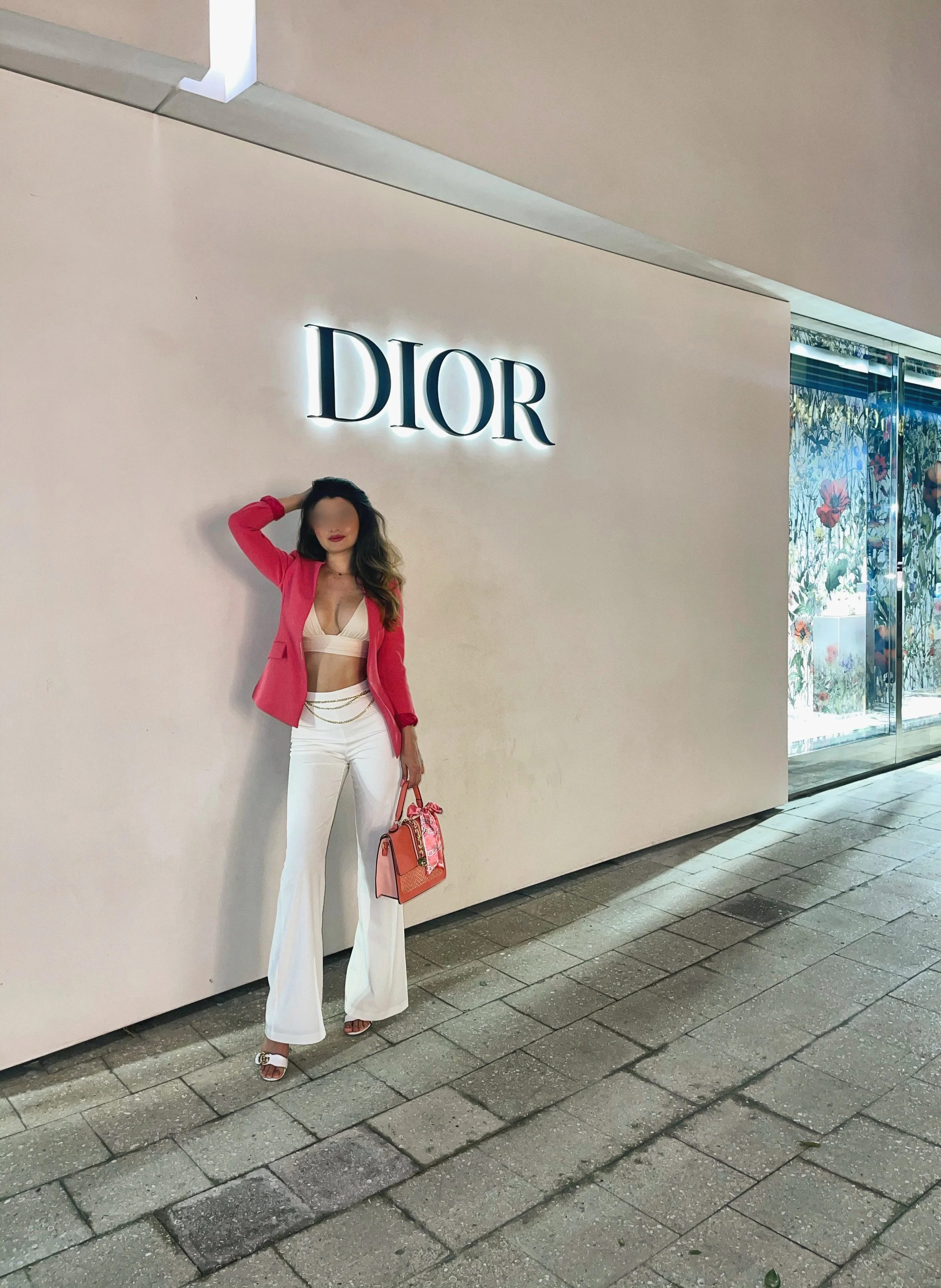 BD5738B8-3DAC-4D42-B810-B30CA762EE20_Facetune_06-08-2021-12-05-27 (1).jpeg