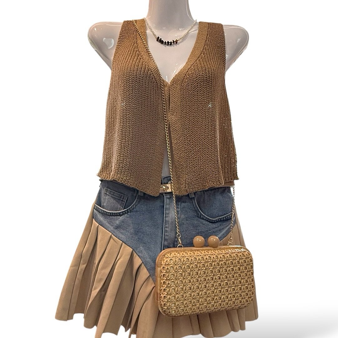 🛍️ SHOP THE LOOK 🛍️

#shoplibralove #Miami #Boutique #realwomenfashion #womenempowerment #likeforlike #explorepage #fashionlovers #feelingprettytoday #MiamiBoutique #RopaConEstilo #LooksDeTemporada #LibraLoveCo