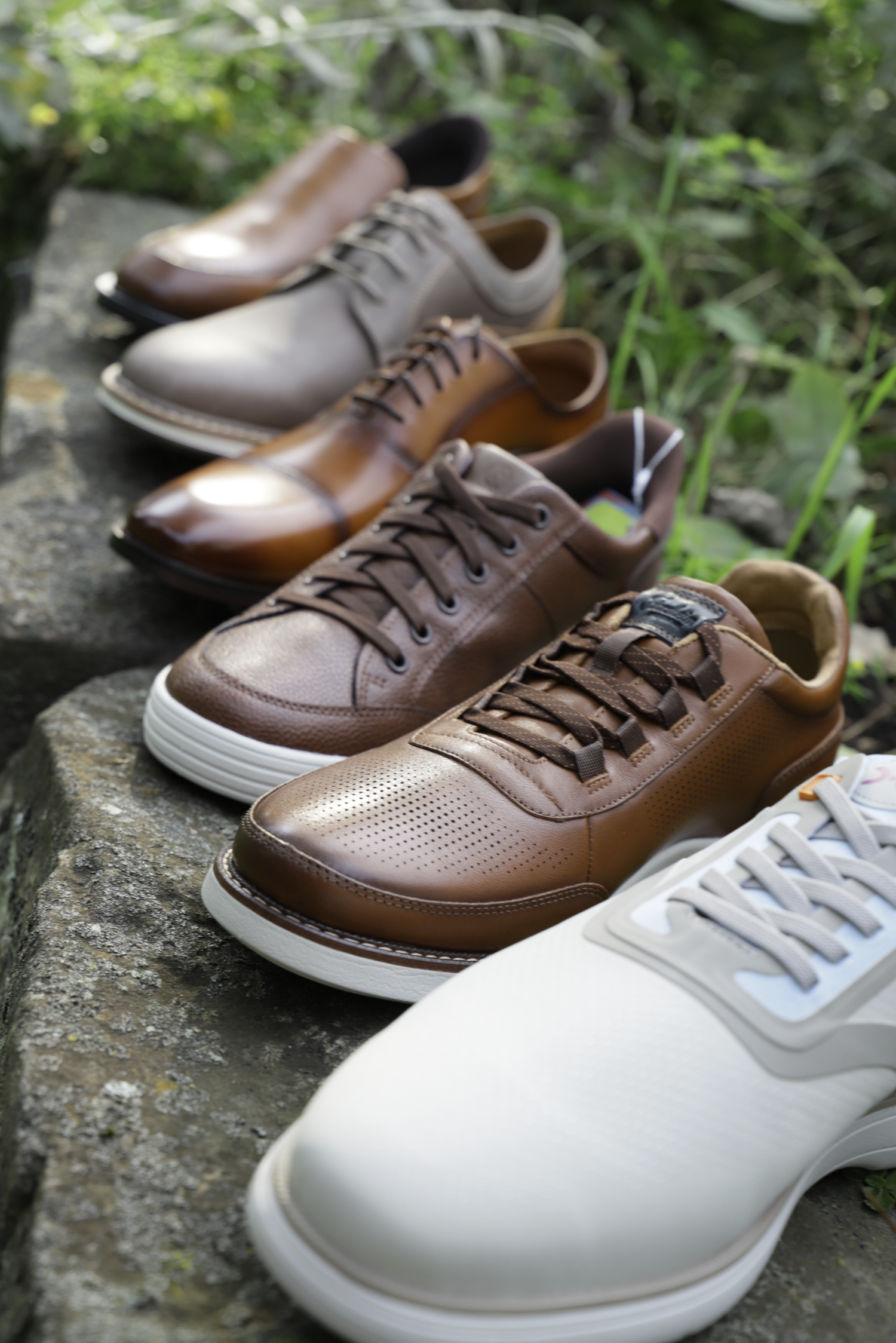 Shoes &amp; Accessories