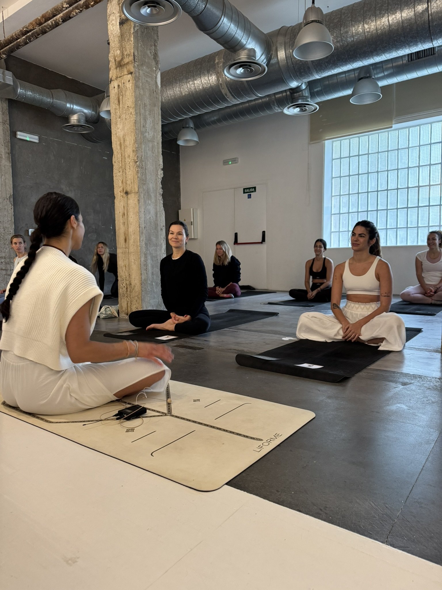Flow Meditation en Zentro Urban Yoga Madrid