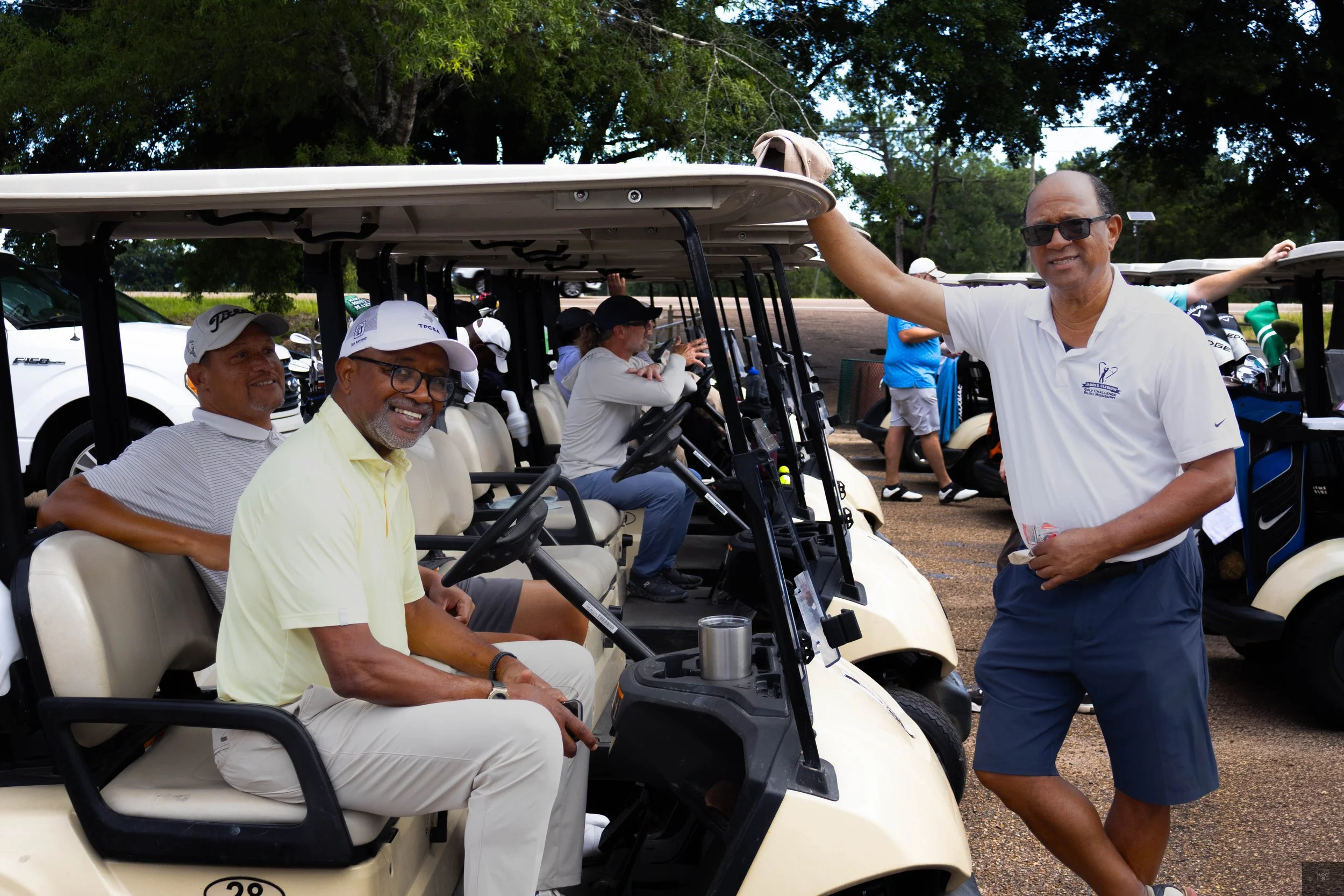 GOLF 9.jpg