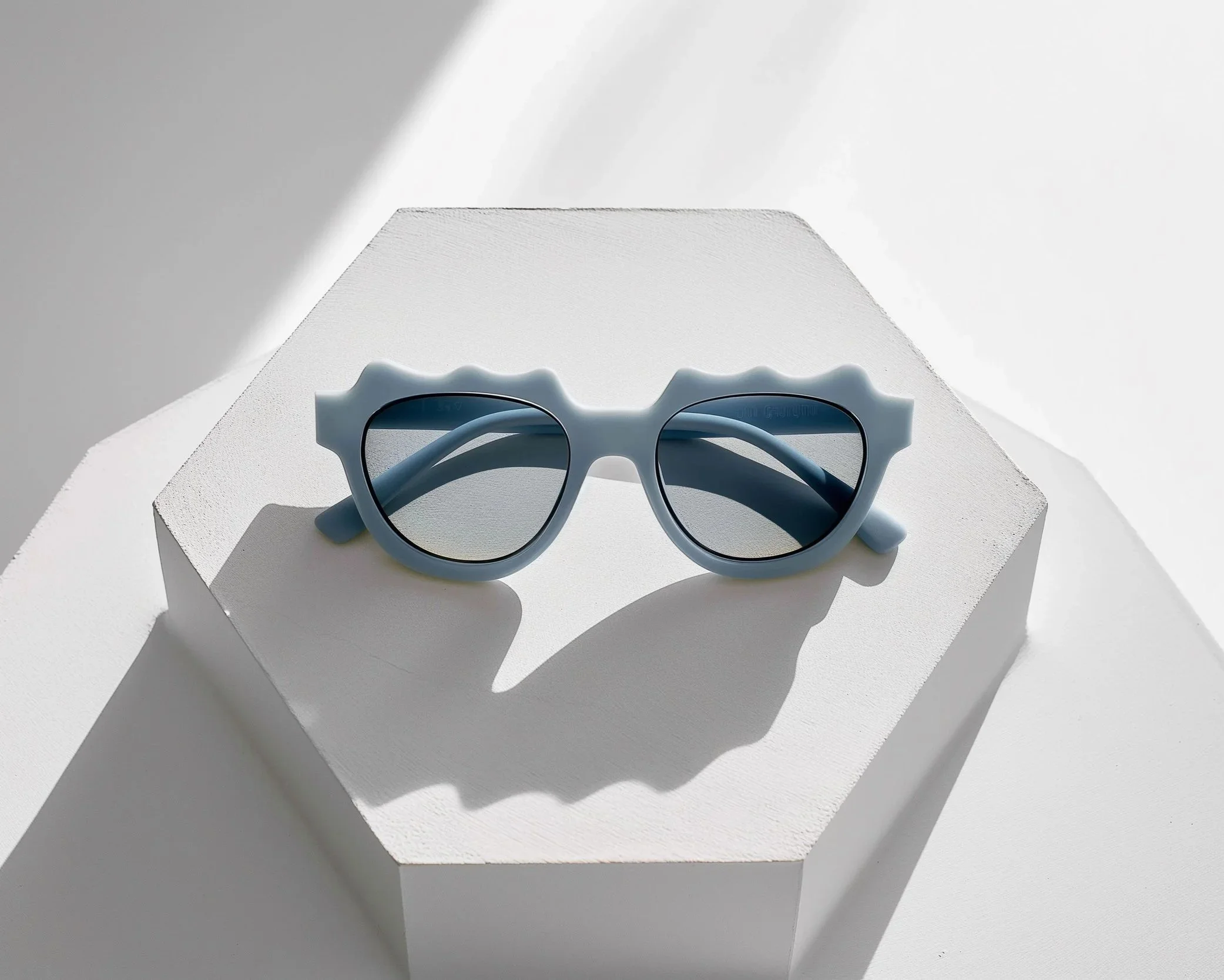 Glasses-blue.jpg