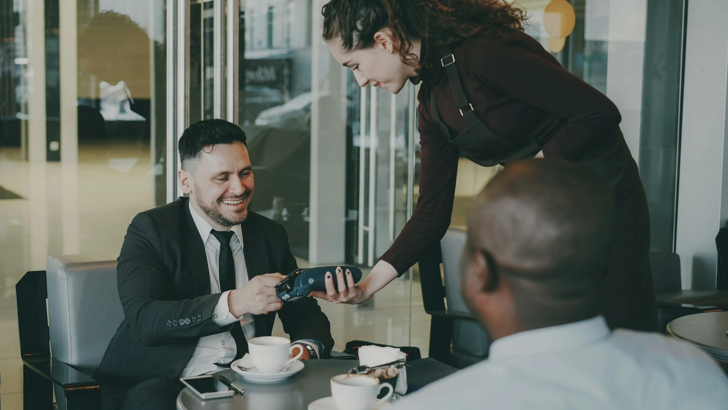 Tipping in Europe…Yes, It is a thing.</span>