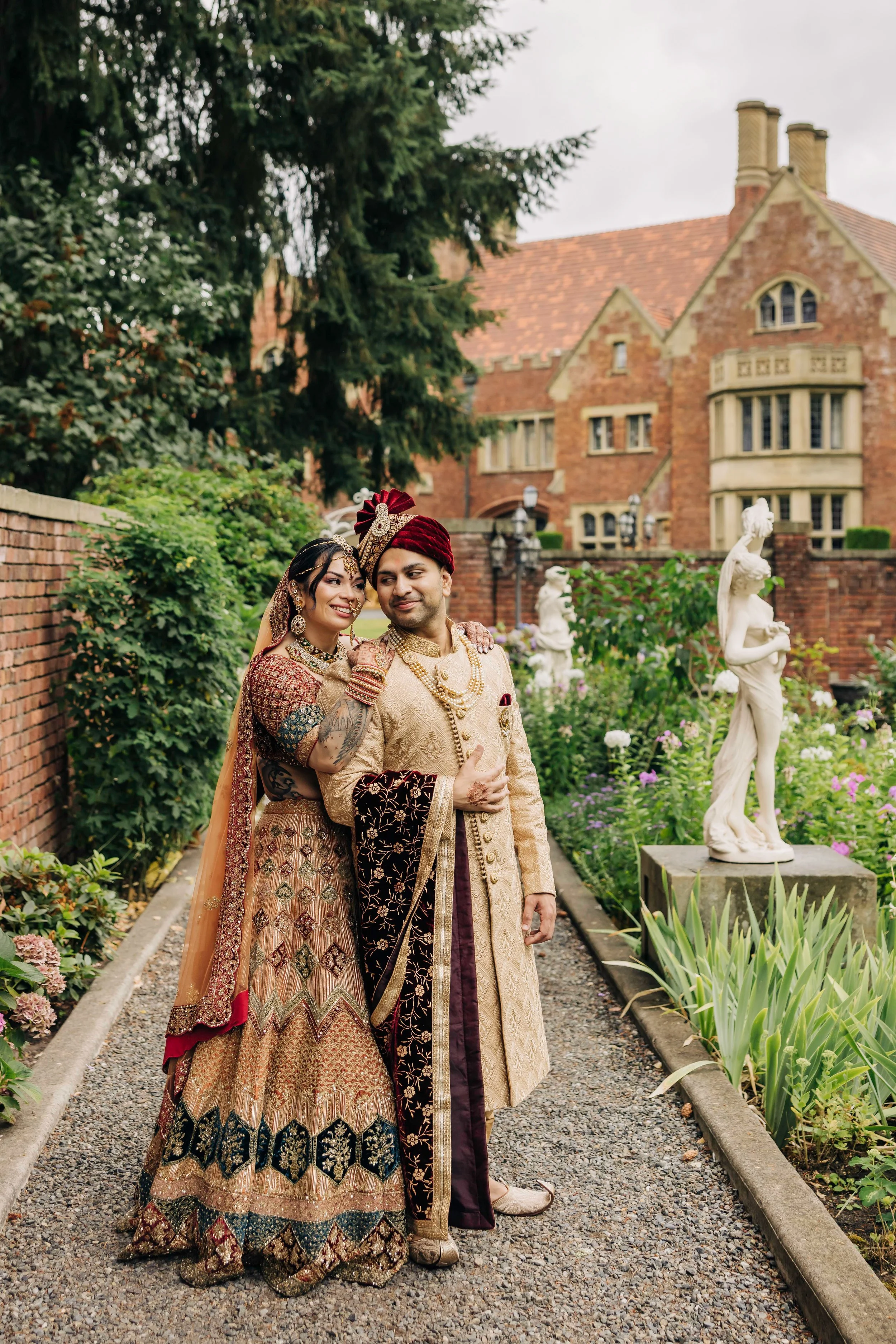 M+D-Day 1-Garden Portraits-73.jpg