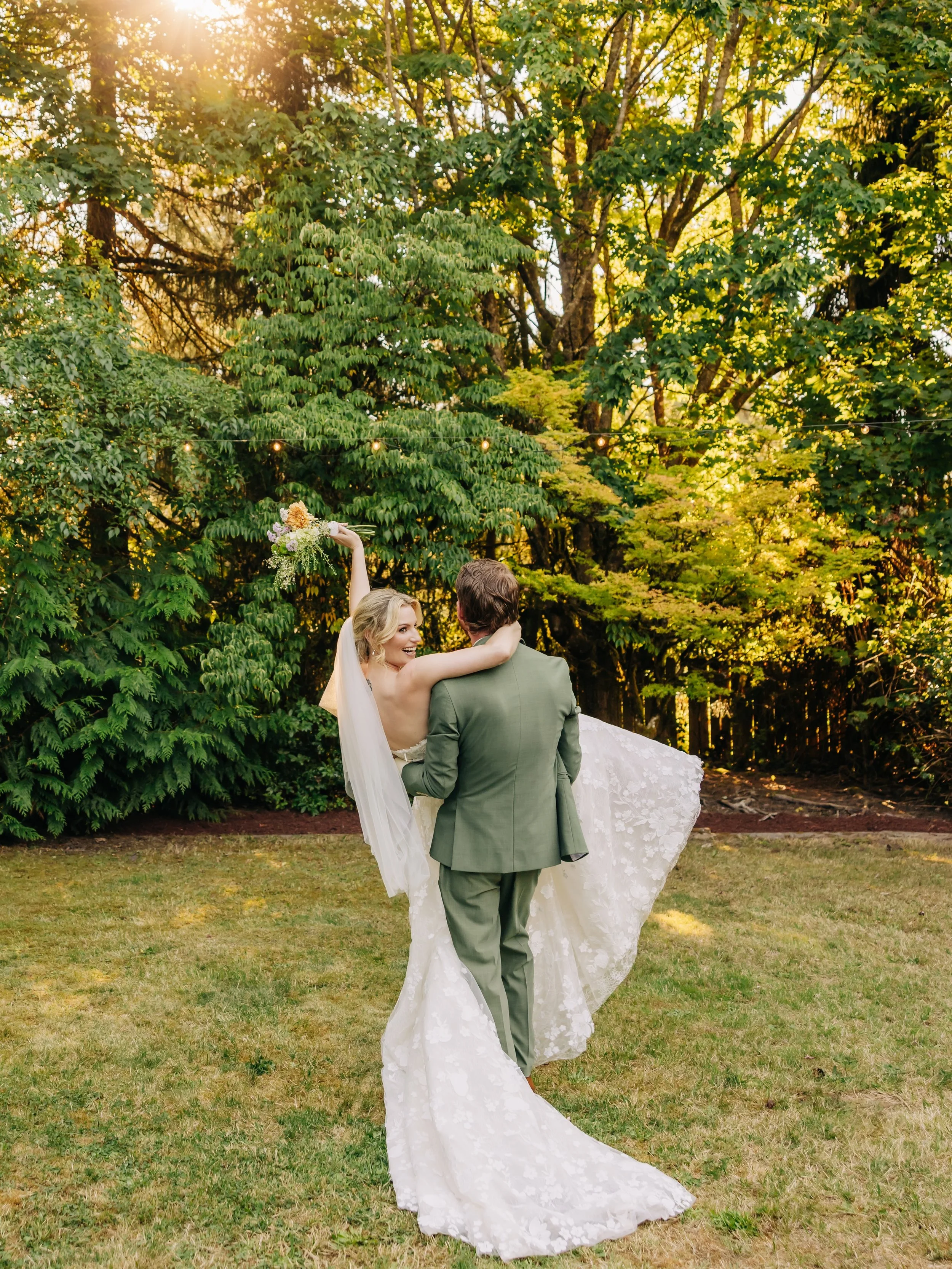 Happy one month anniversary and gallery delivery day K+S! Your wedding was so whimsical and intentional. I loved every moment. I wish you two the best very best always. ❤️