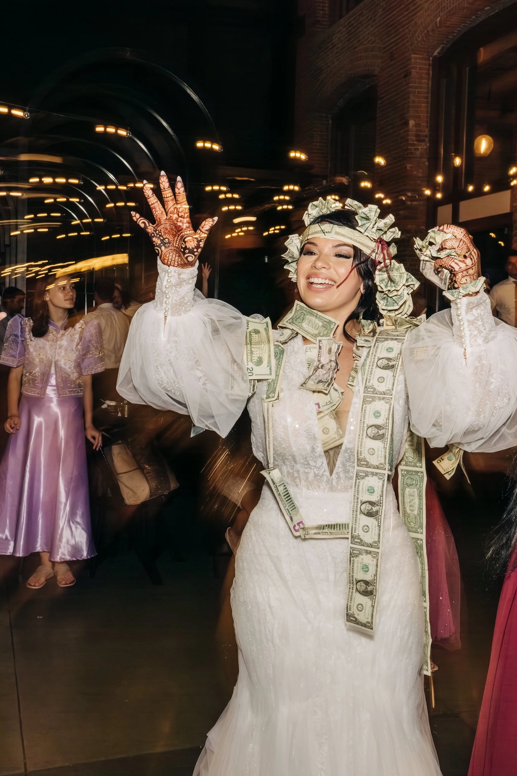 Money dance at Court in the Square