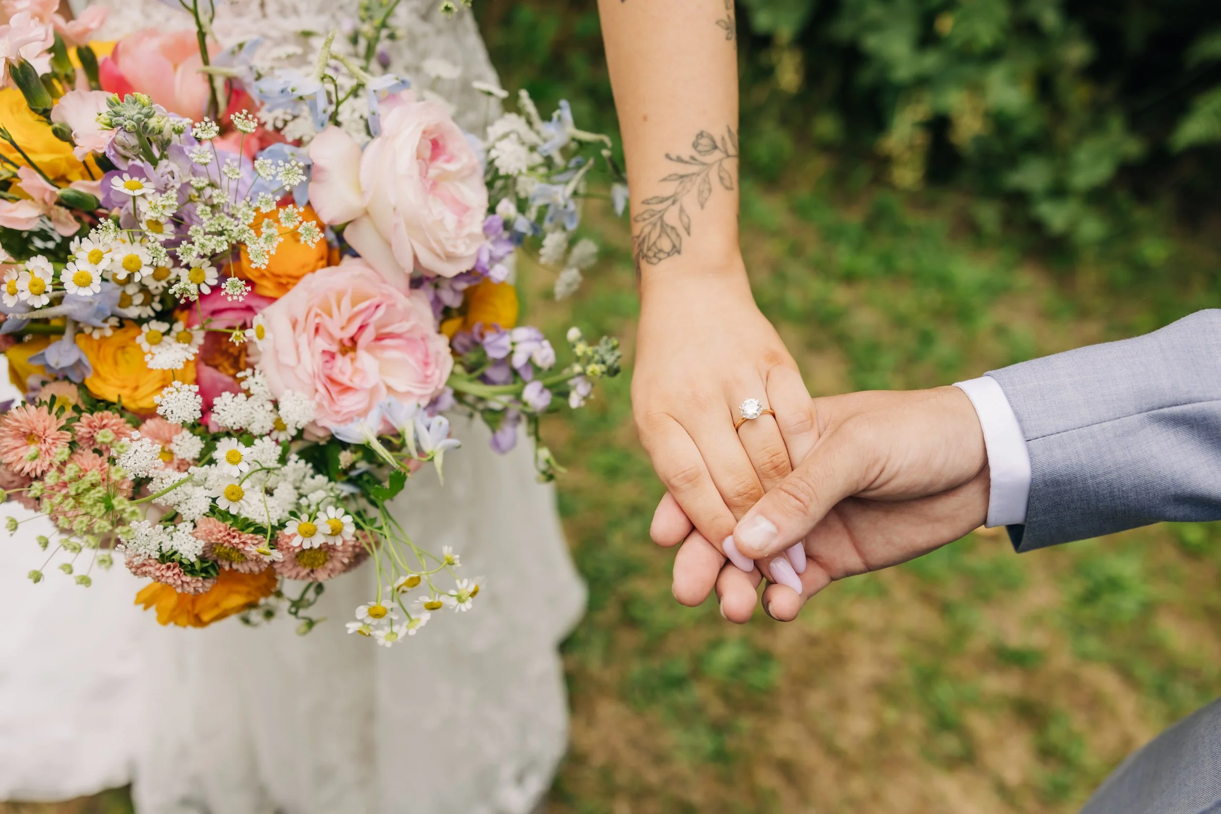 Bouquet and ring at Sadie Lake