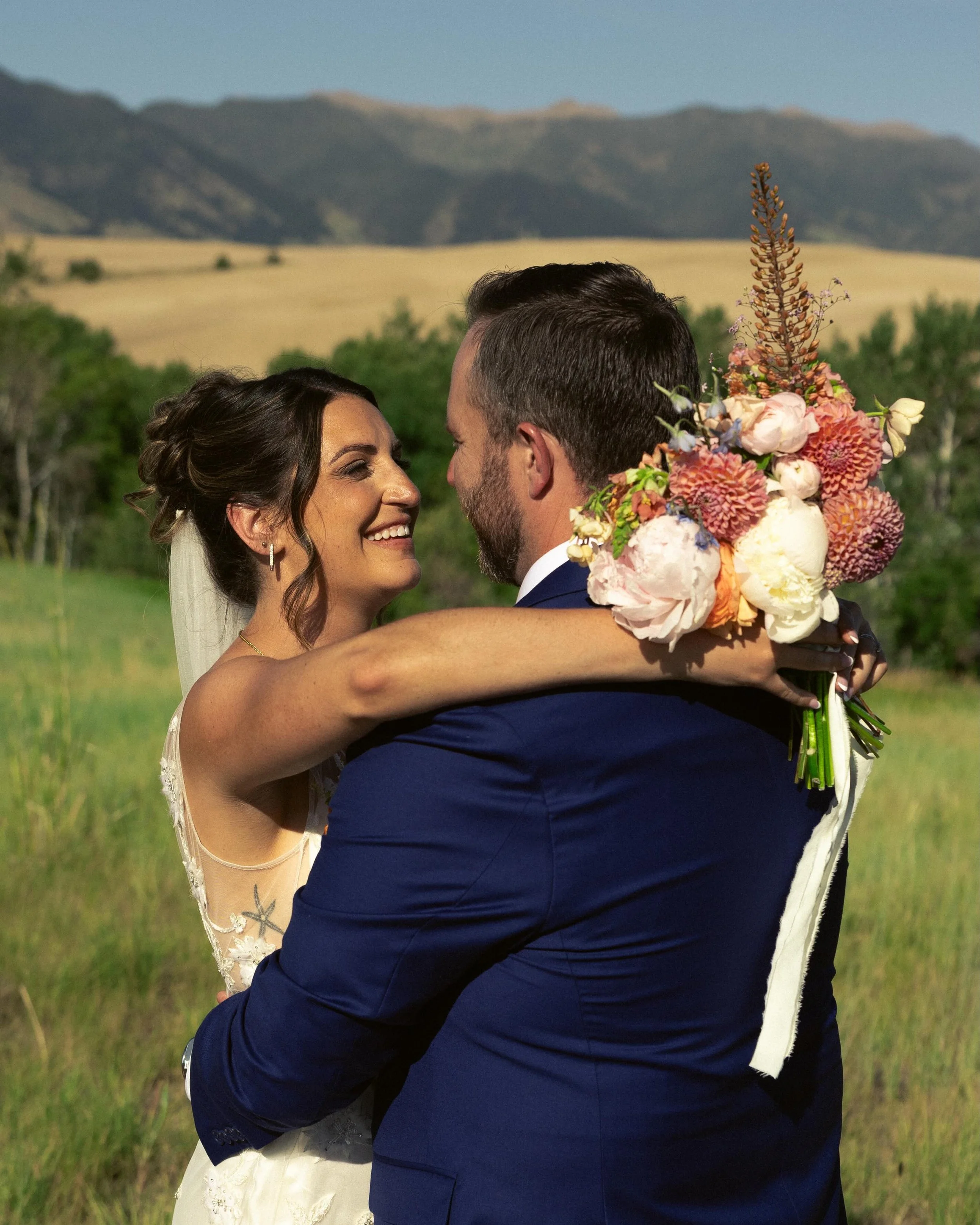 Montana-Destination-Documentary-Wedding-Photographer-006.jpg