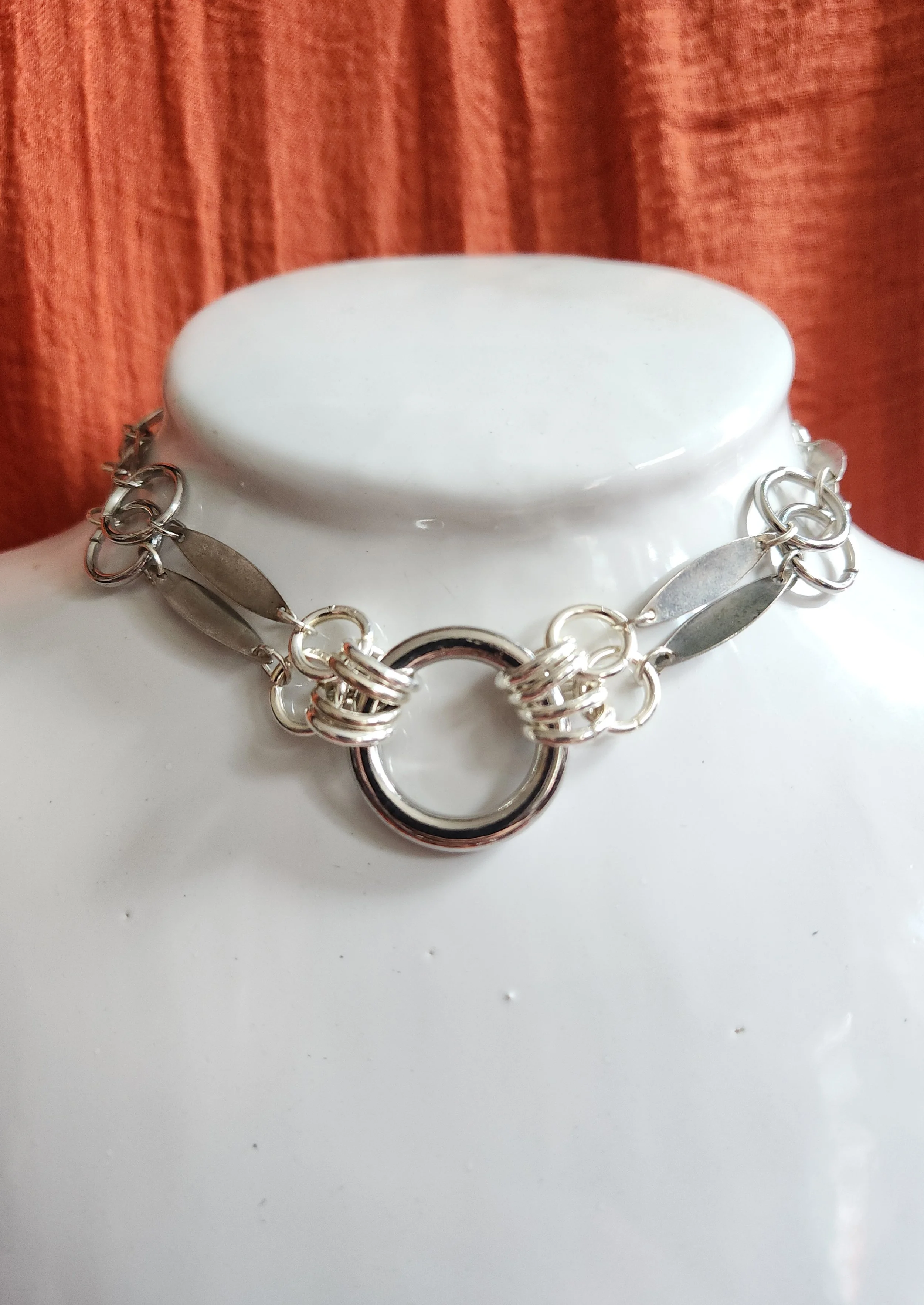 Under Your Control : Necklace